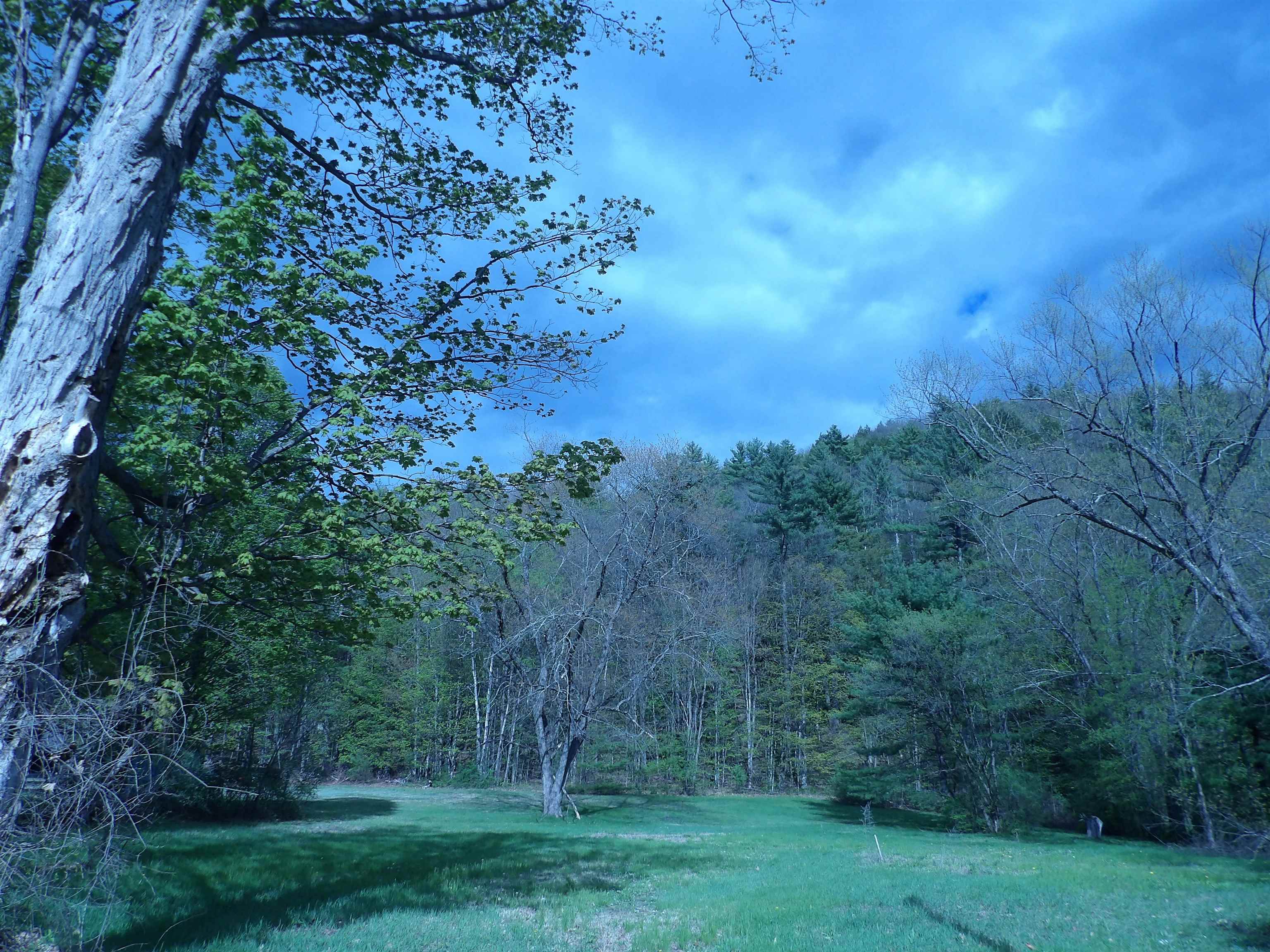 95 Old Church Rd, Claremont, NH 03743-5505