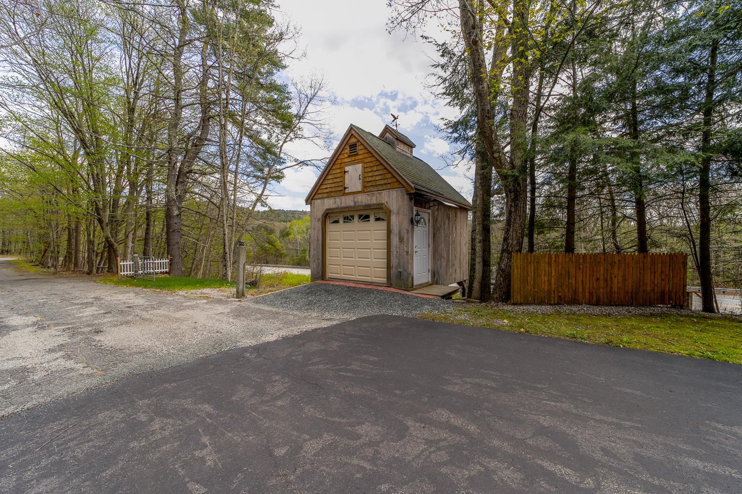 1461 Summer St, Bristol, NH 03222