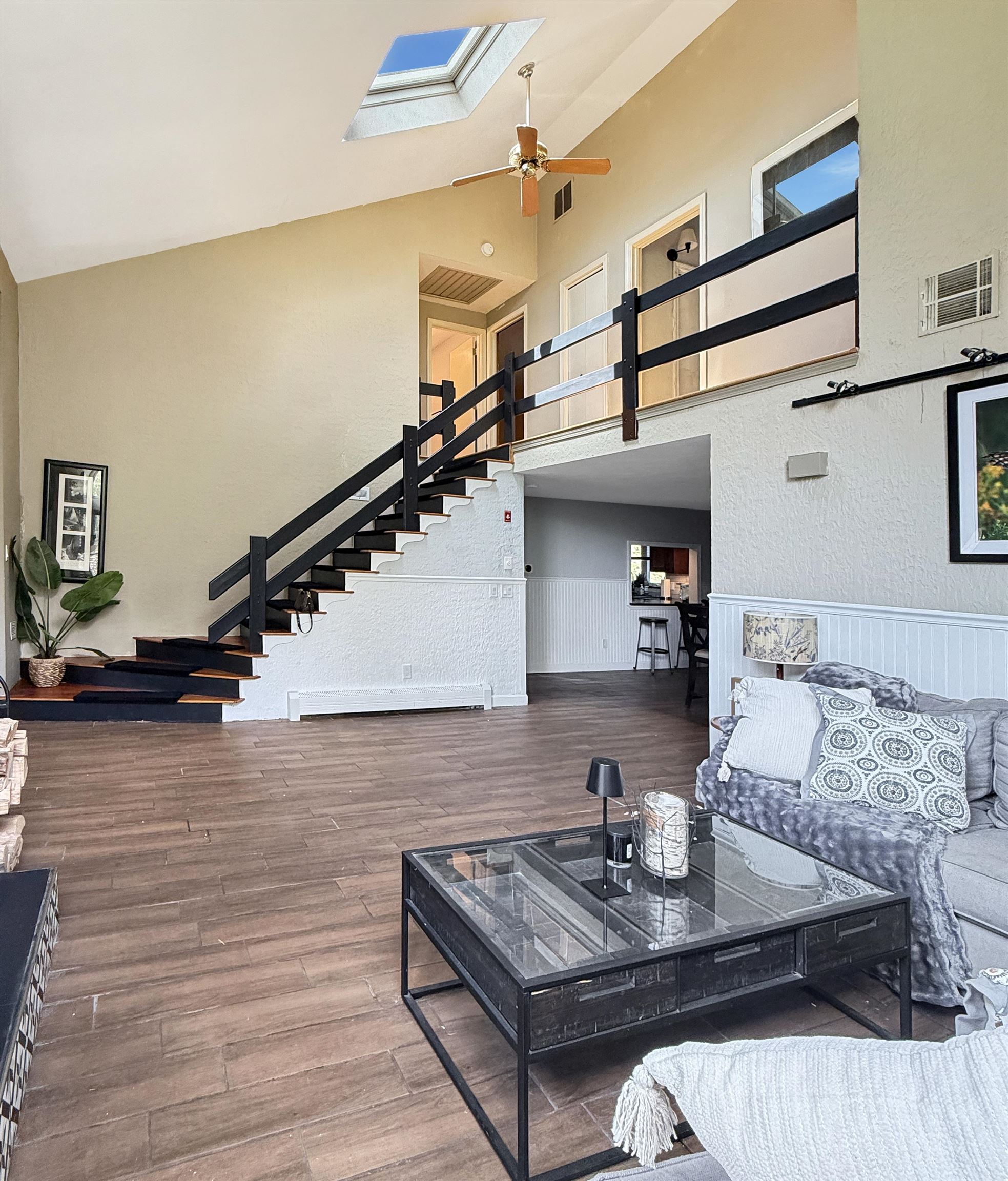 87 Pilgrim Cir, Hampstead, NH 03826