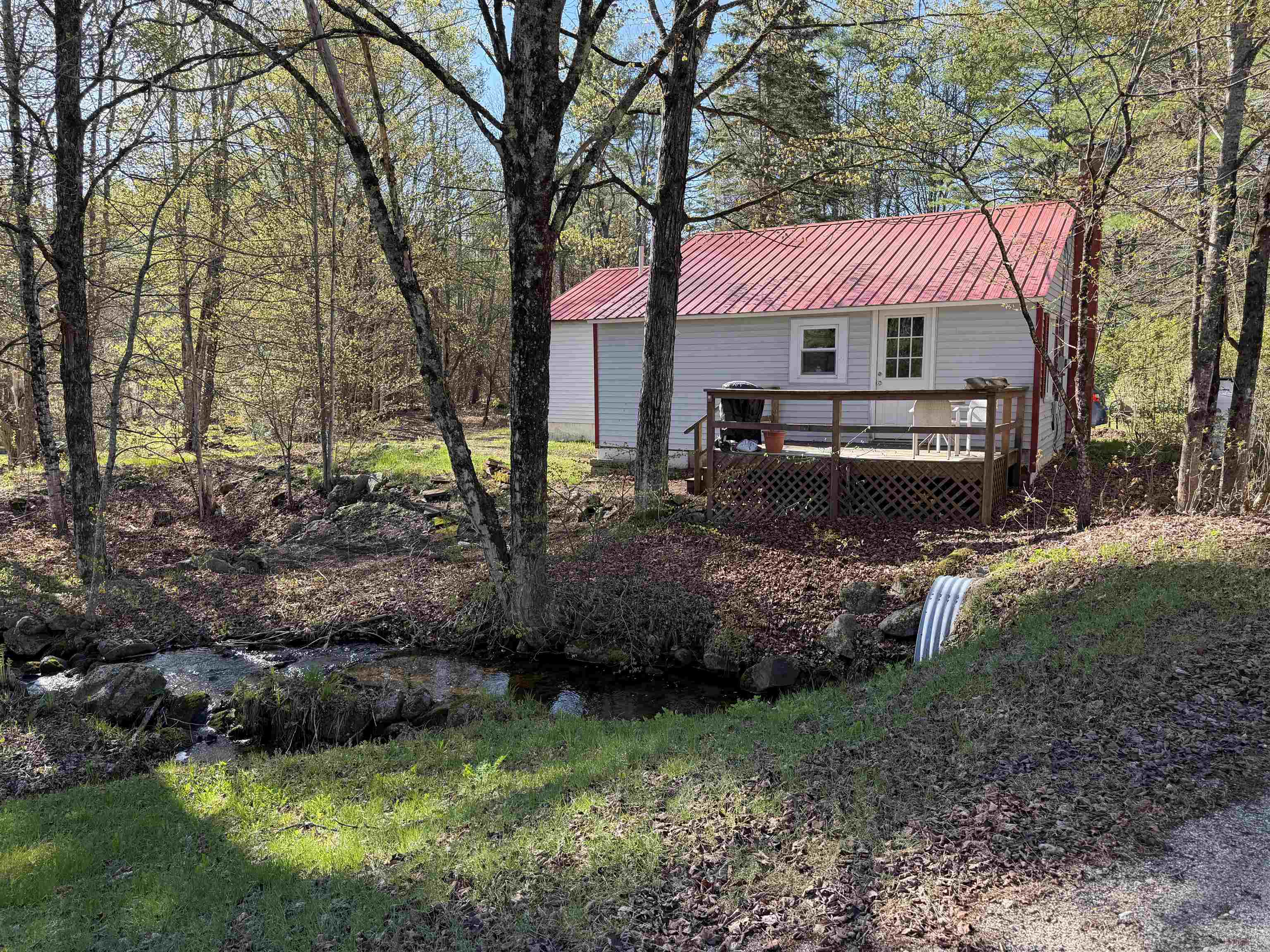 368 New Hampshire Route 175, Holderness, NH 03245