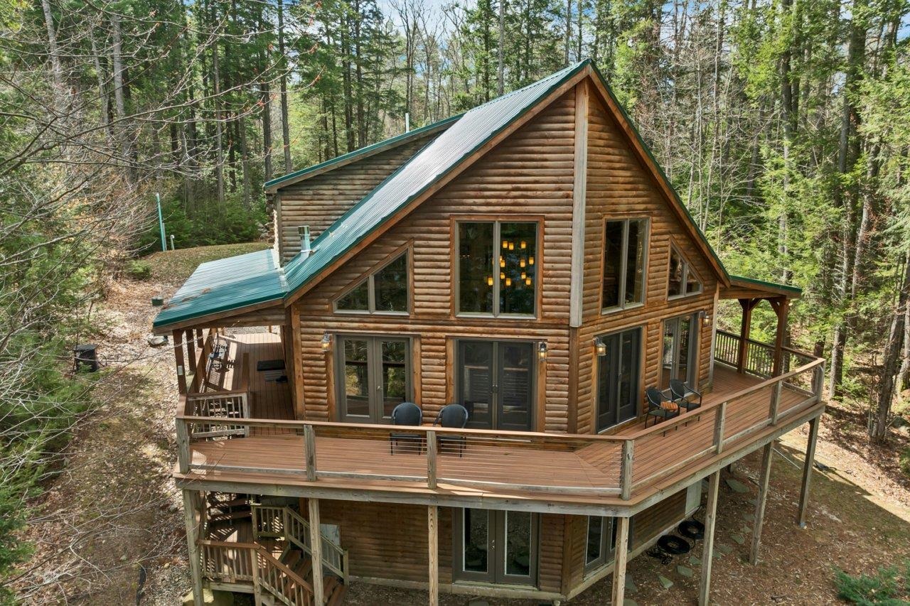 48 Spruce Dr, Wakefield, NH 03872