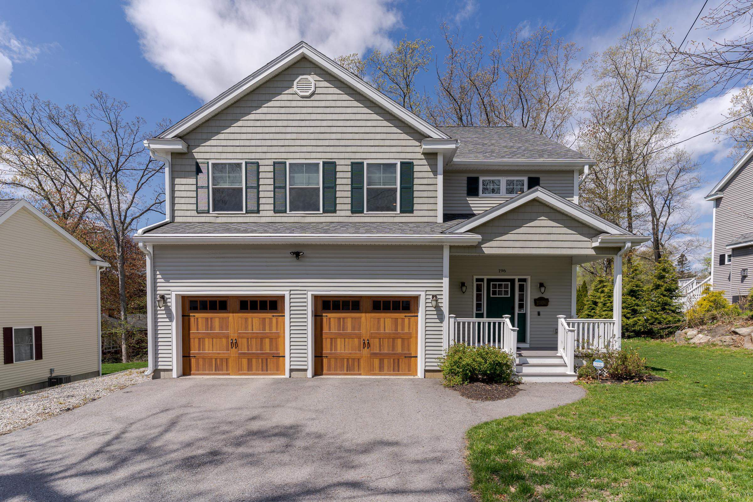 196 Dallaire St, Manchester, NH 03104