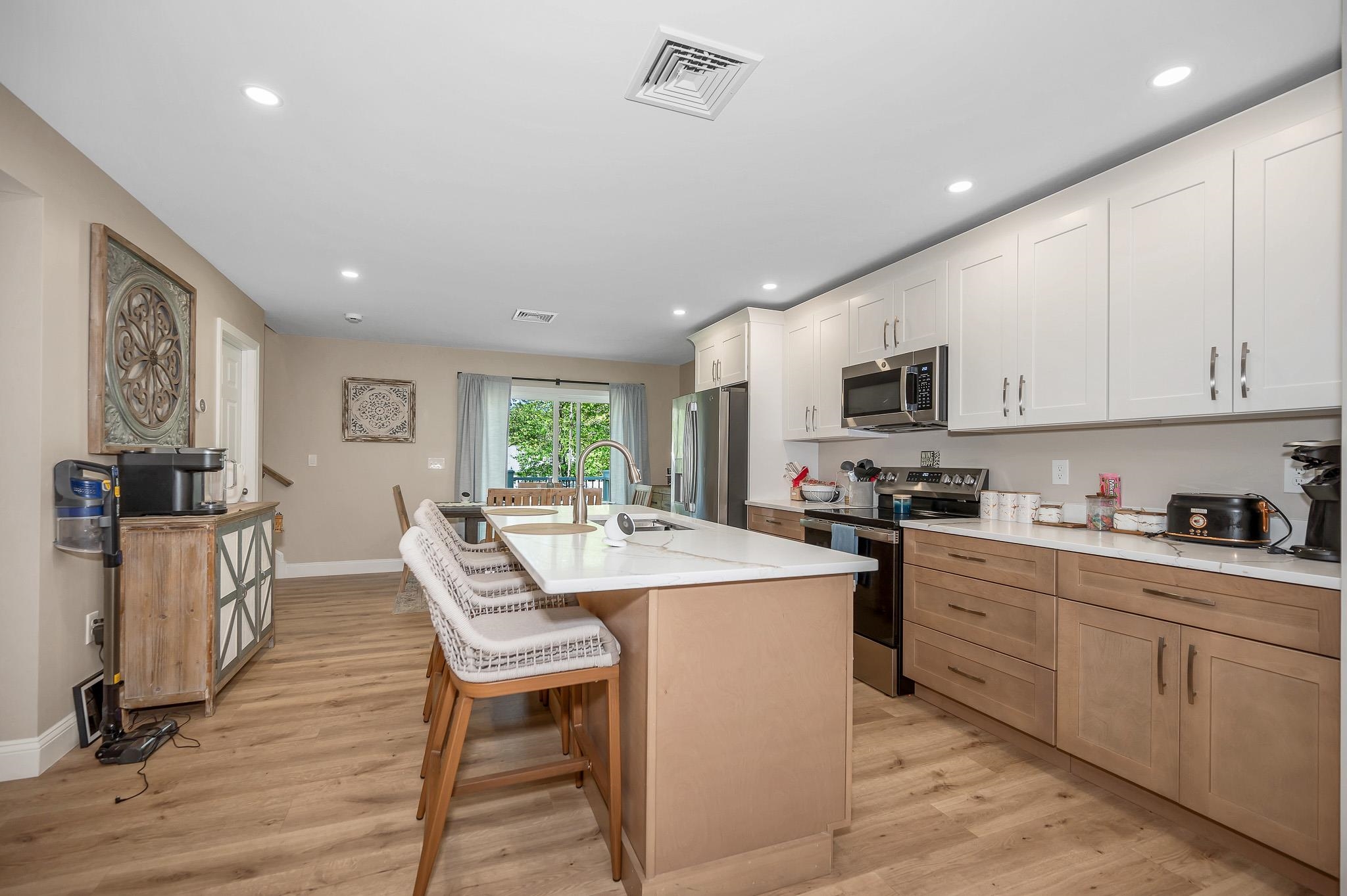3.5 Mt Pleasant St, Derry, NH 03038