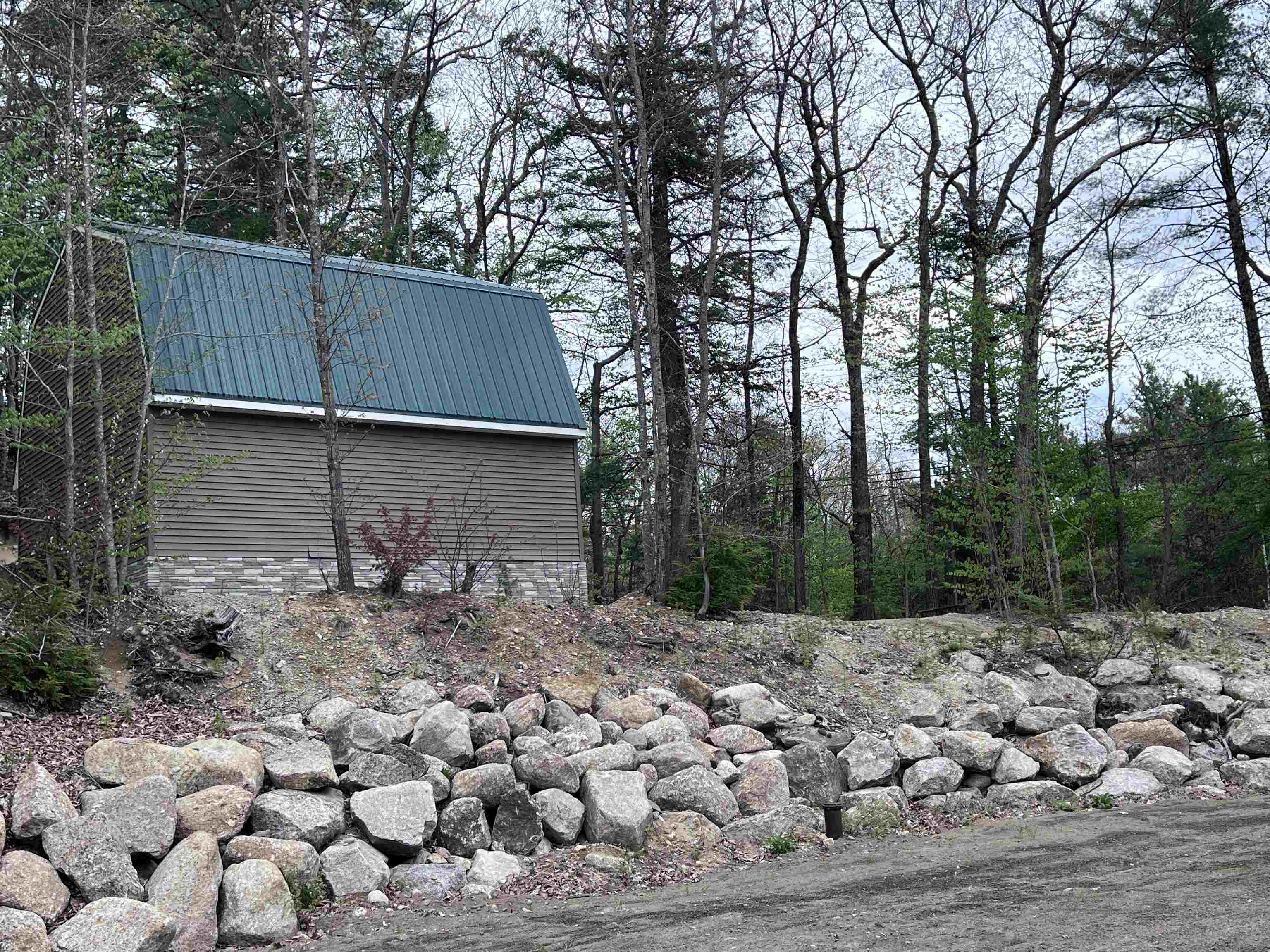 741 WEST MAIN Street, Hillsborough, NH photo 3
