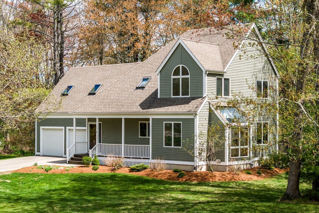 33 Isaac Lucas Cir, Dover, NH 03820