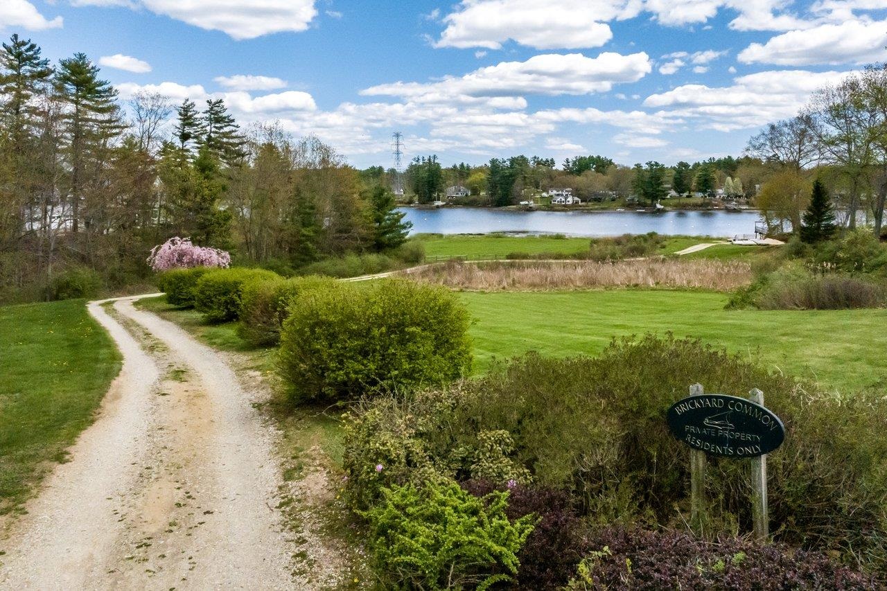 33 Isaac Lucas Cir, Dover, NH 03820