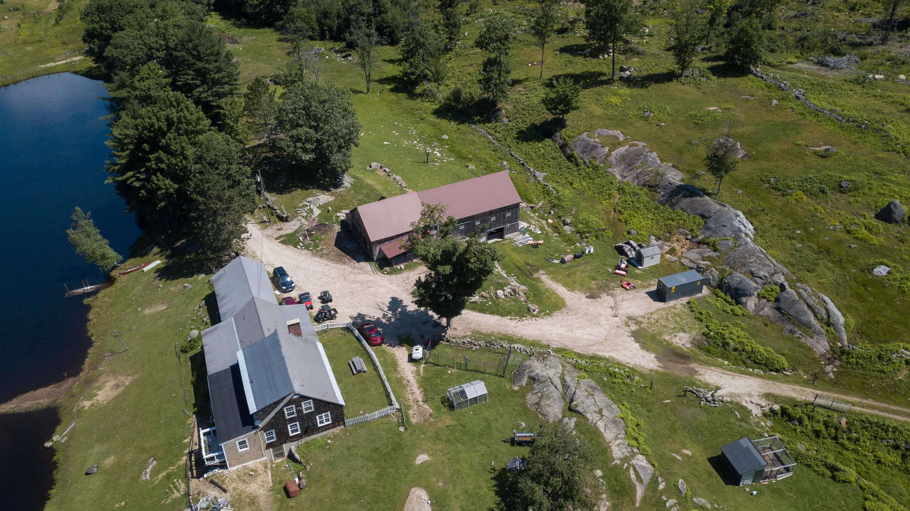 345 Deer Valley Rd, Bradford, NH 03221-0000