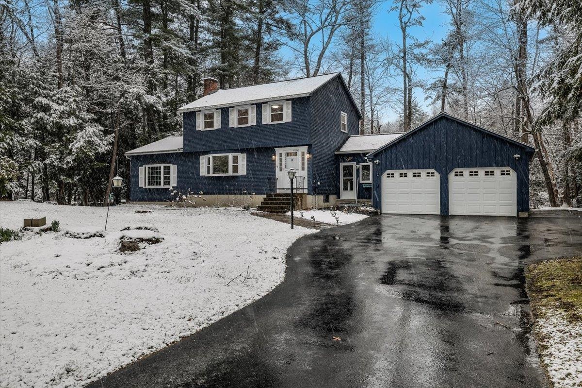 39 Berkley St, Merrimack, NH 03054