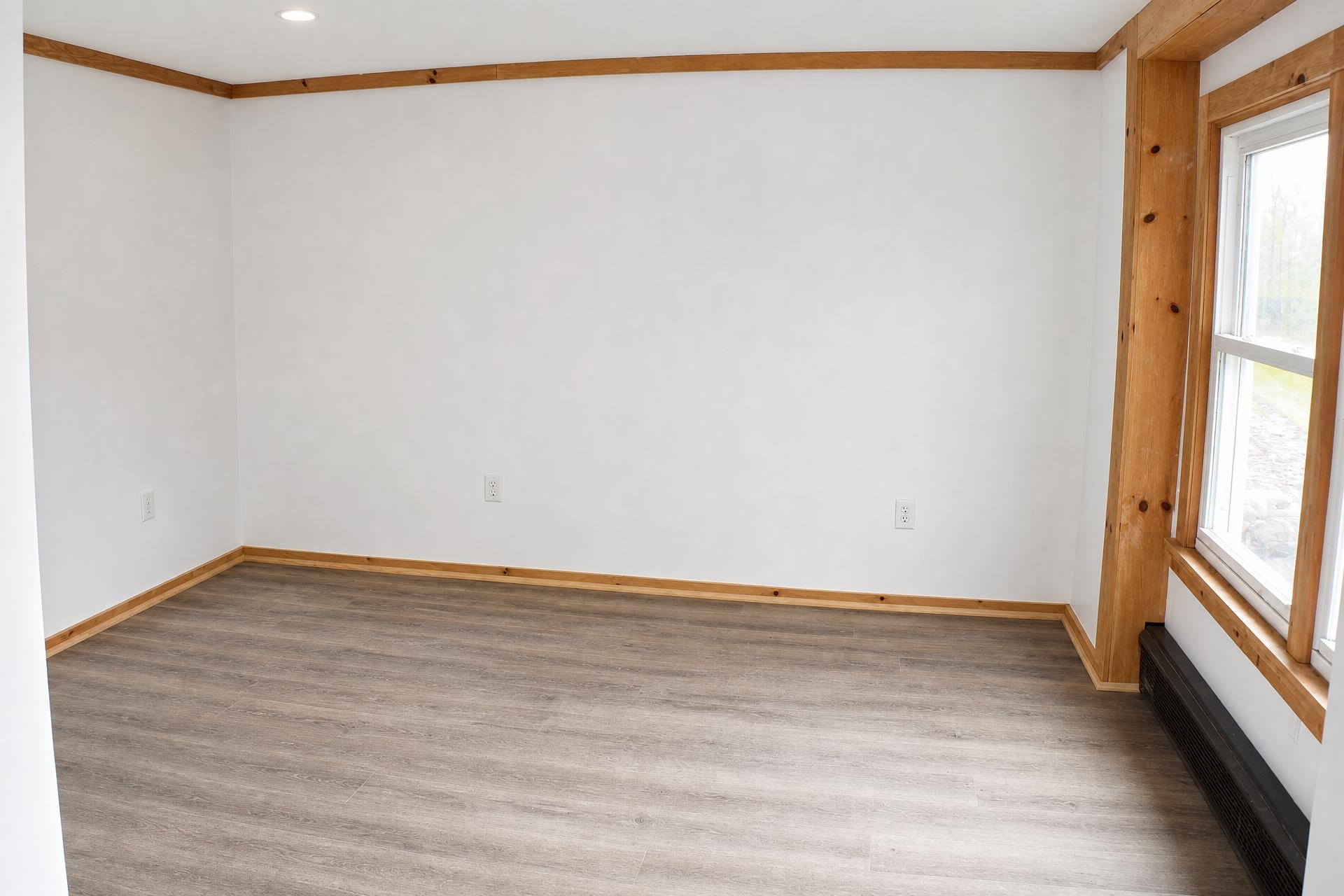 520 Pembroke St, Pembroke, NH 03275