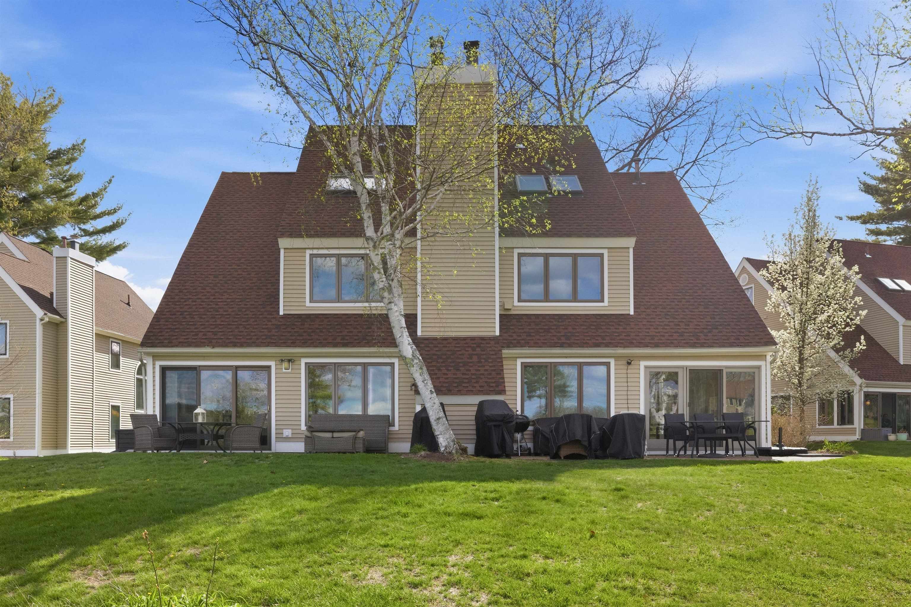 15 Songbird Ln, Laconia, NH 03246