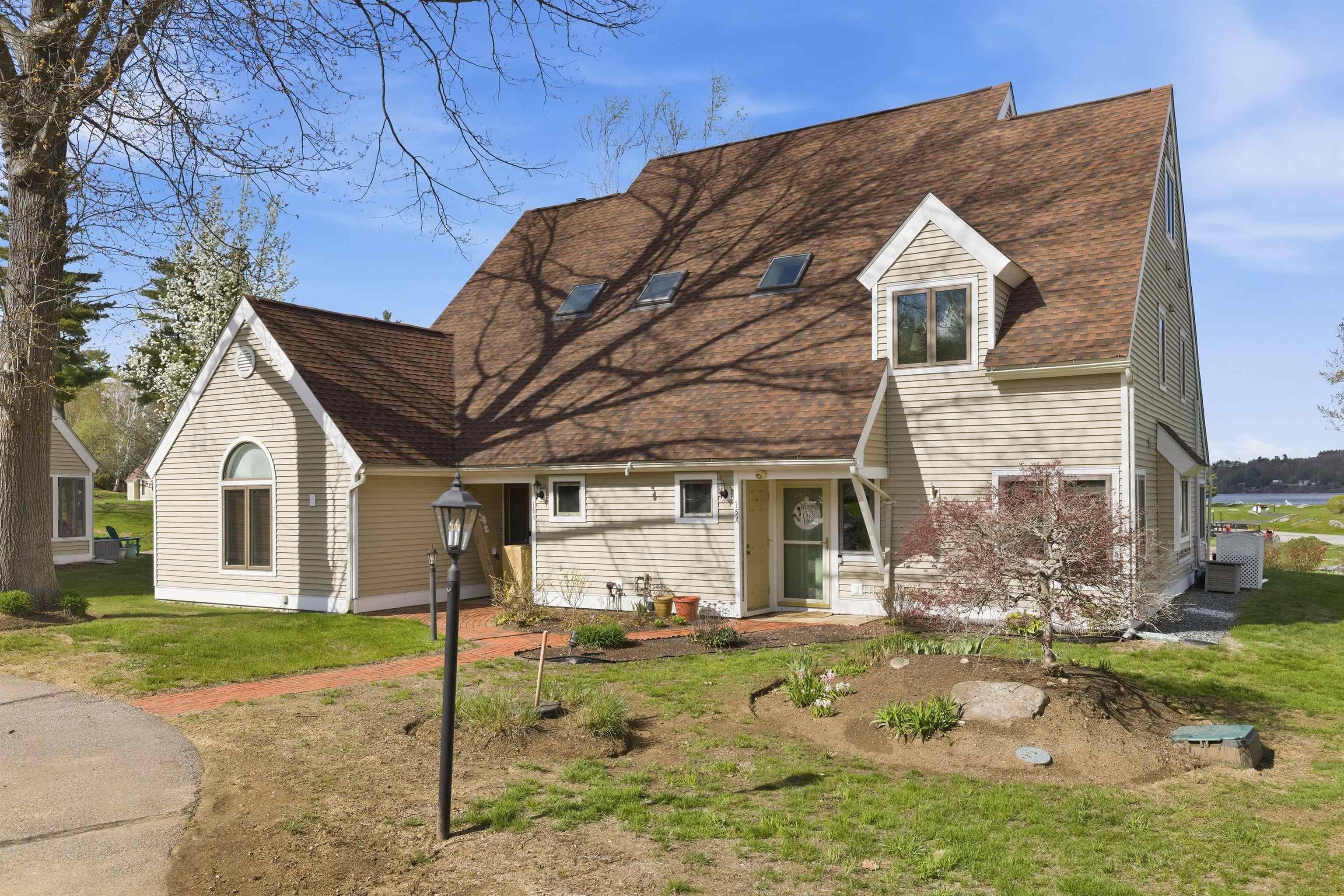 15 Songbird Ln, Laconia, NH 03246