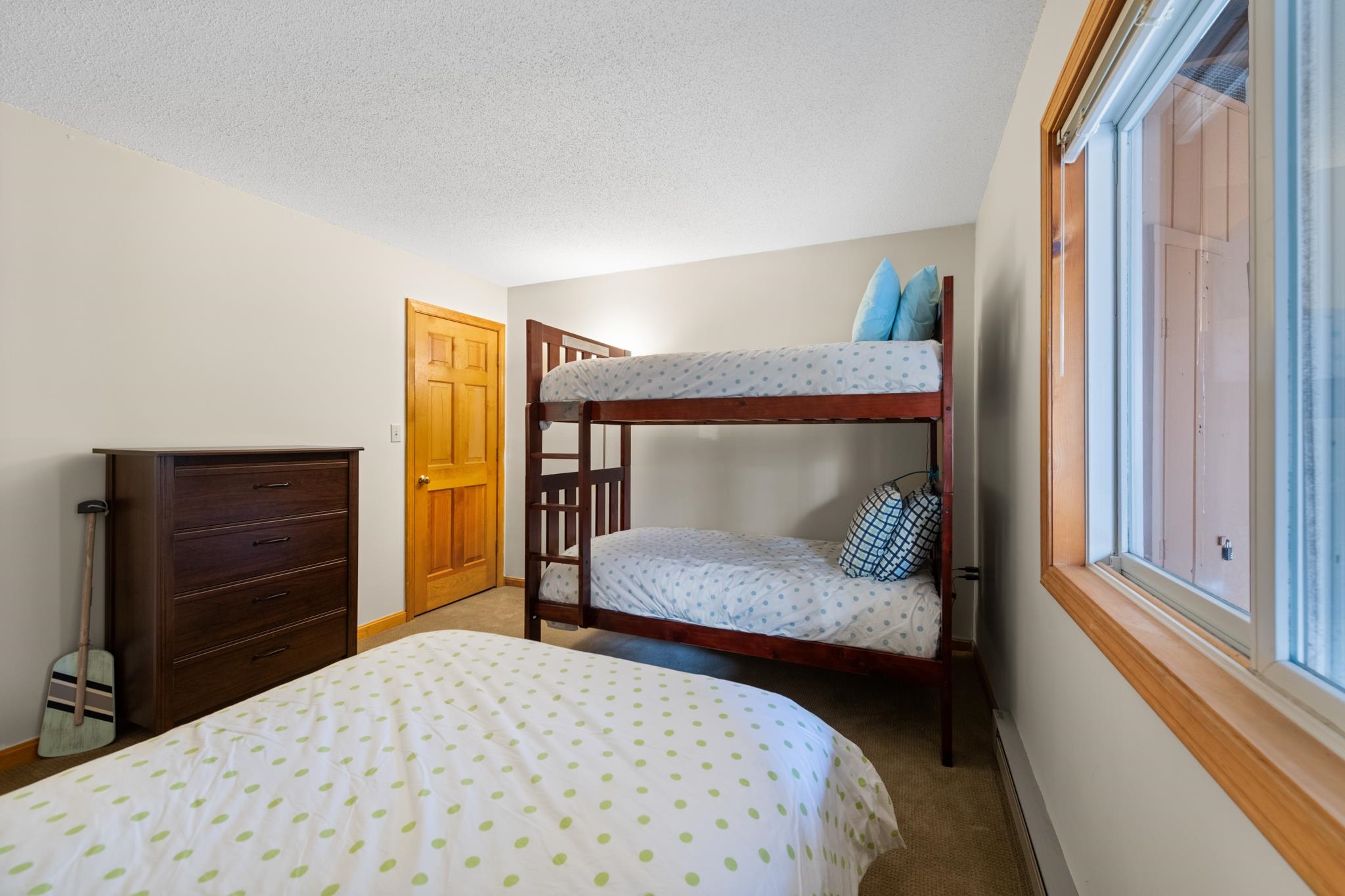 15 Tennis Ln, Thornton, NH 03285