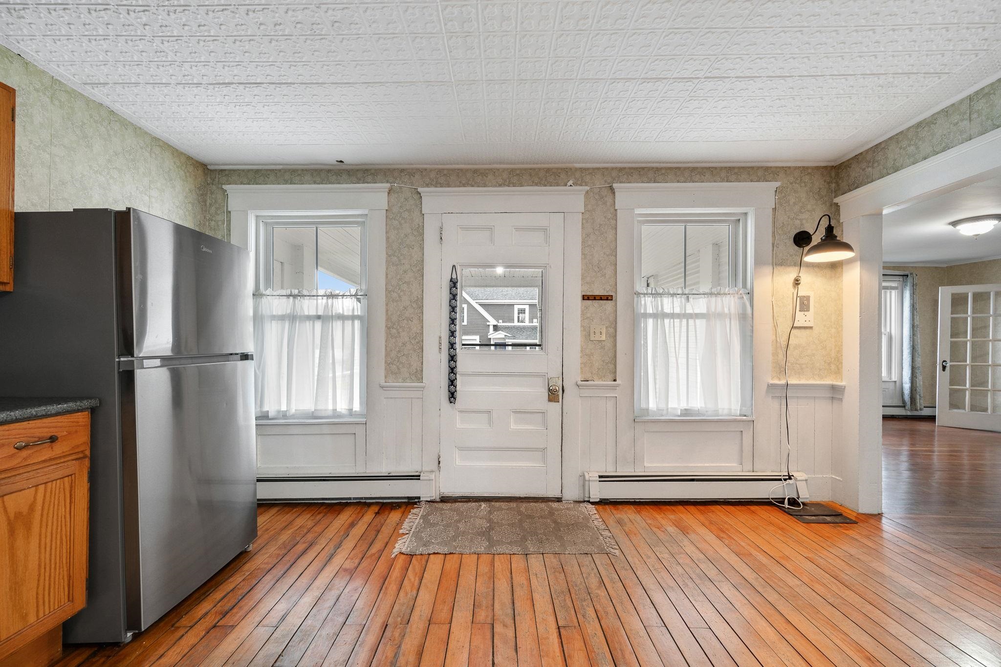 Doorway to screened in porch