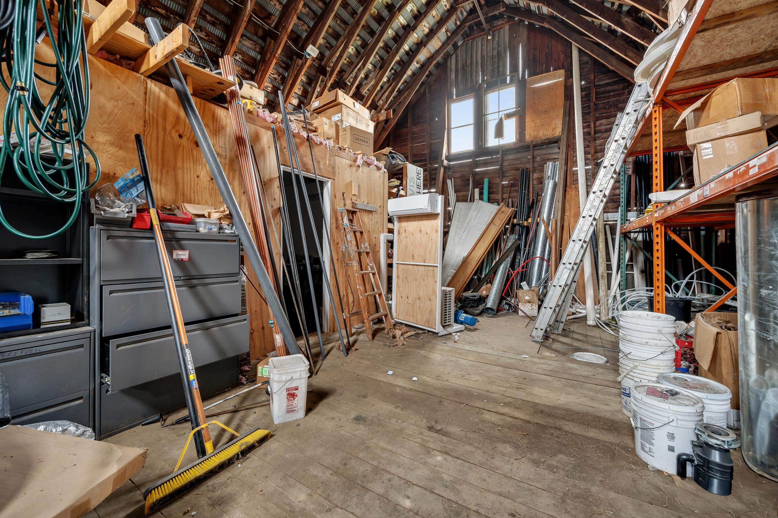 Interior of barn- 2 main beams replaced in last 2 years