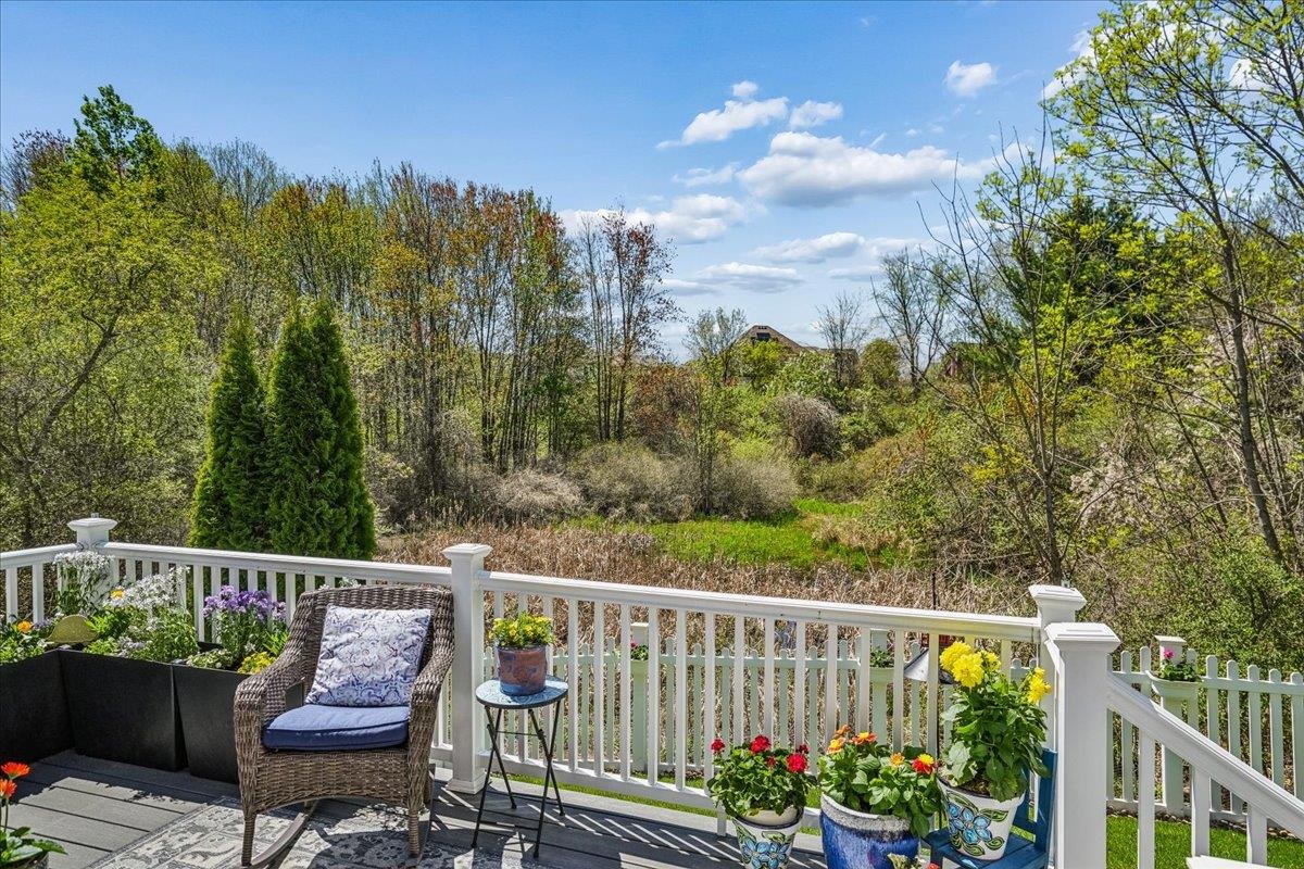 3 Crimson Ct, Nashua, NH 03063