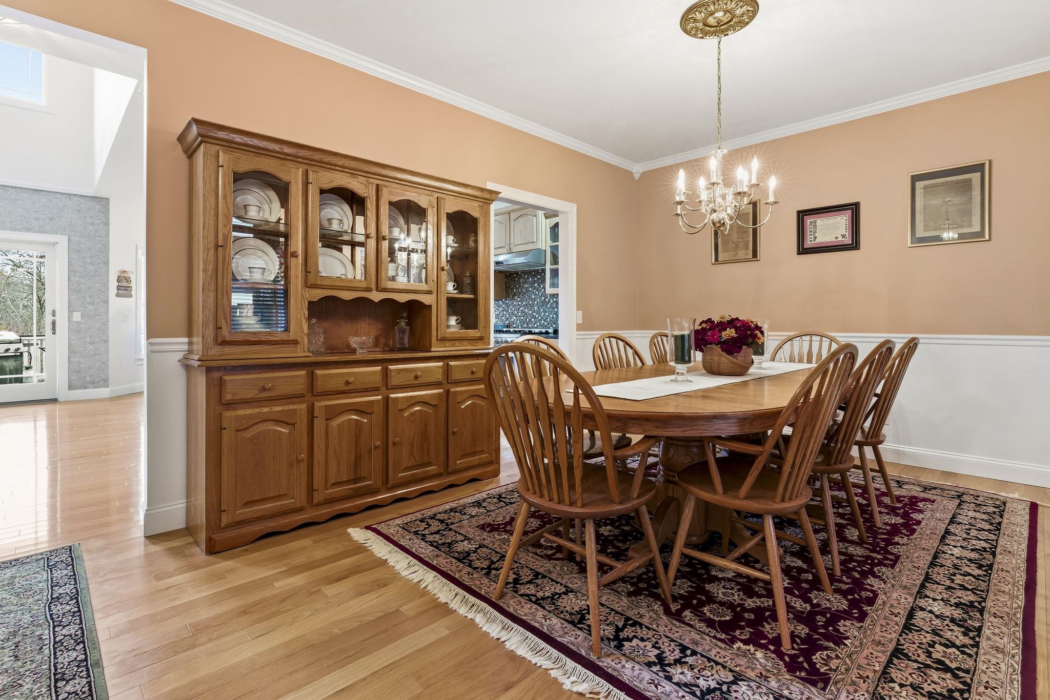 Dining Room Access Off Kitchen