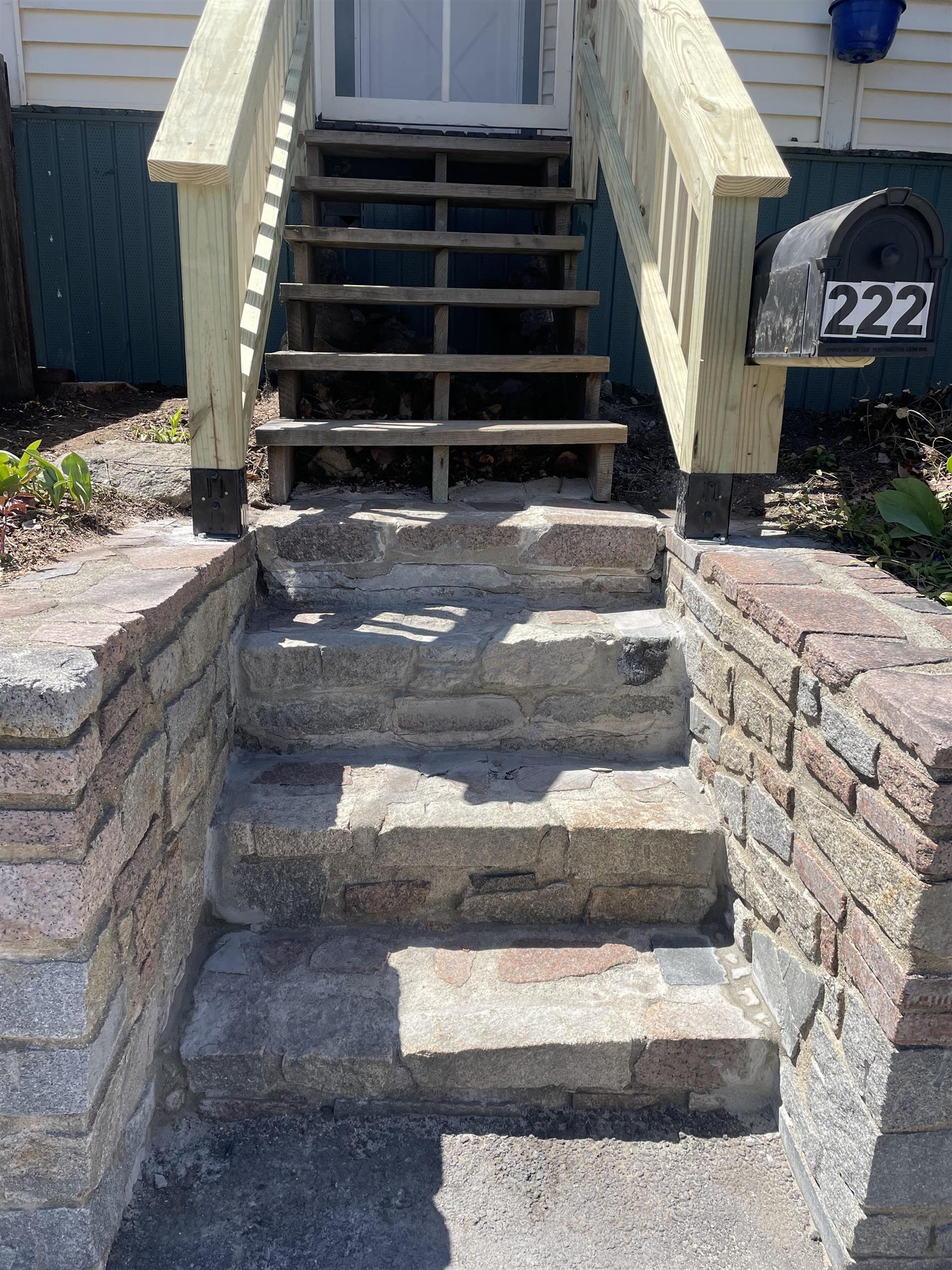 222 Laval St, Manchester, NH 03102-0