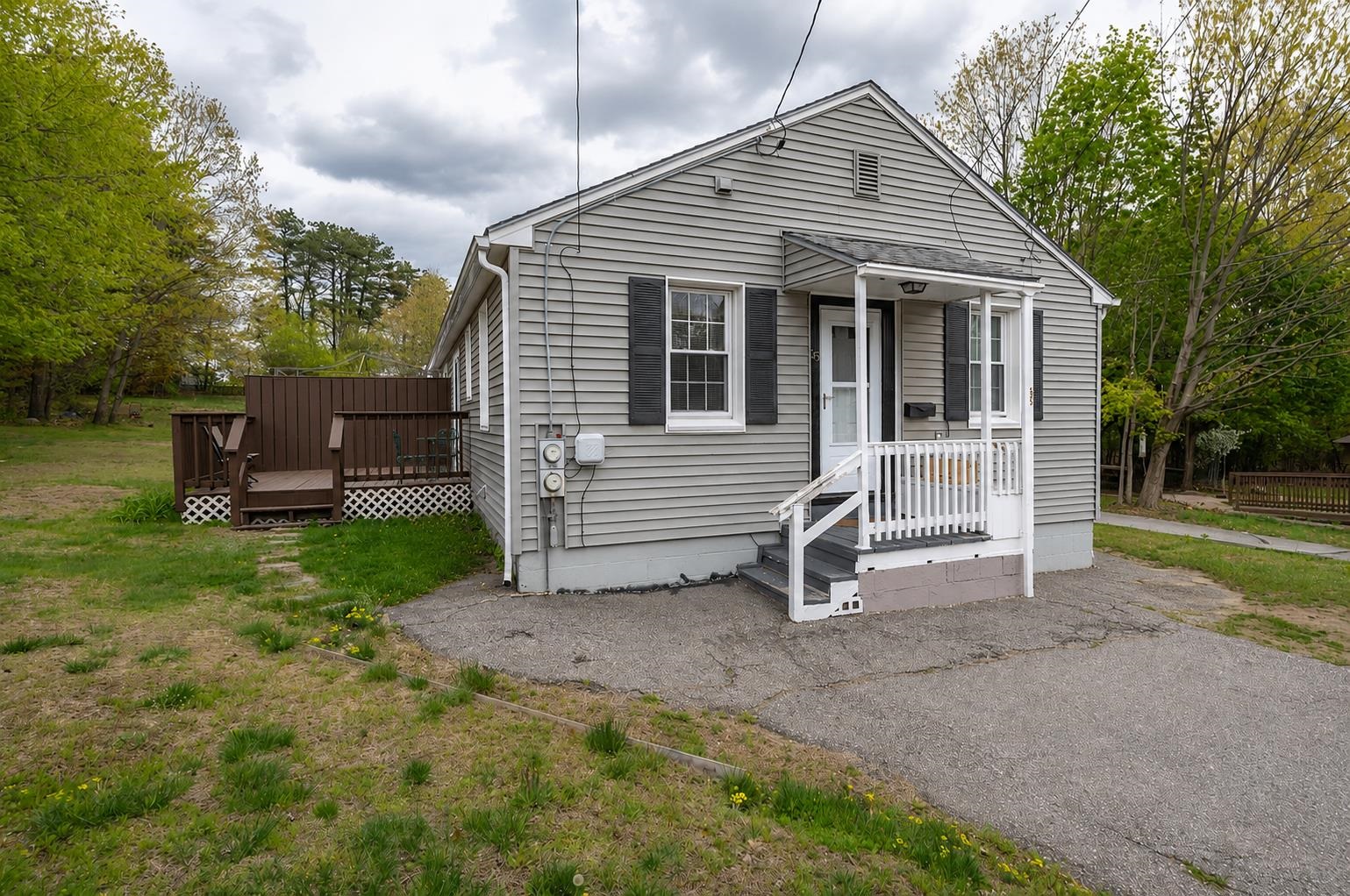 65-67 Lucille St, Manchester, NH 03103