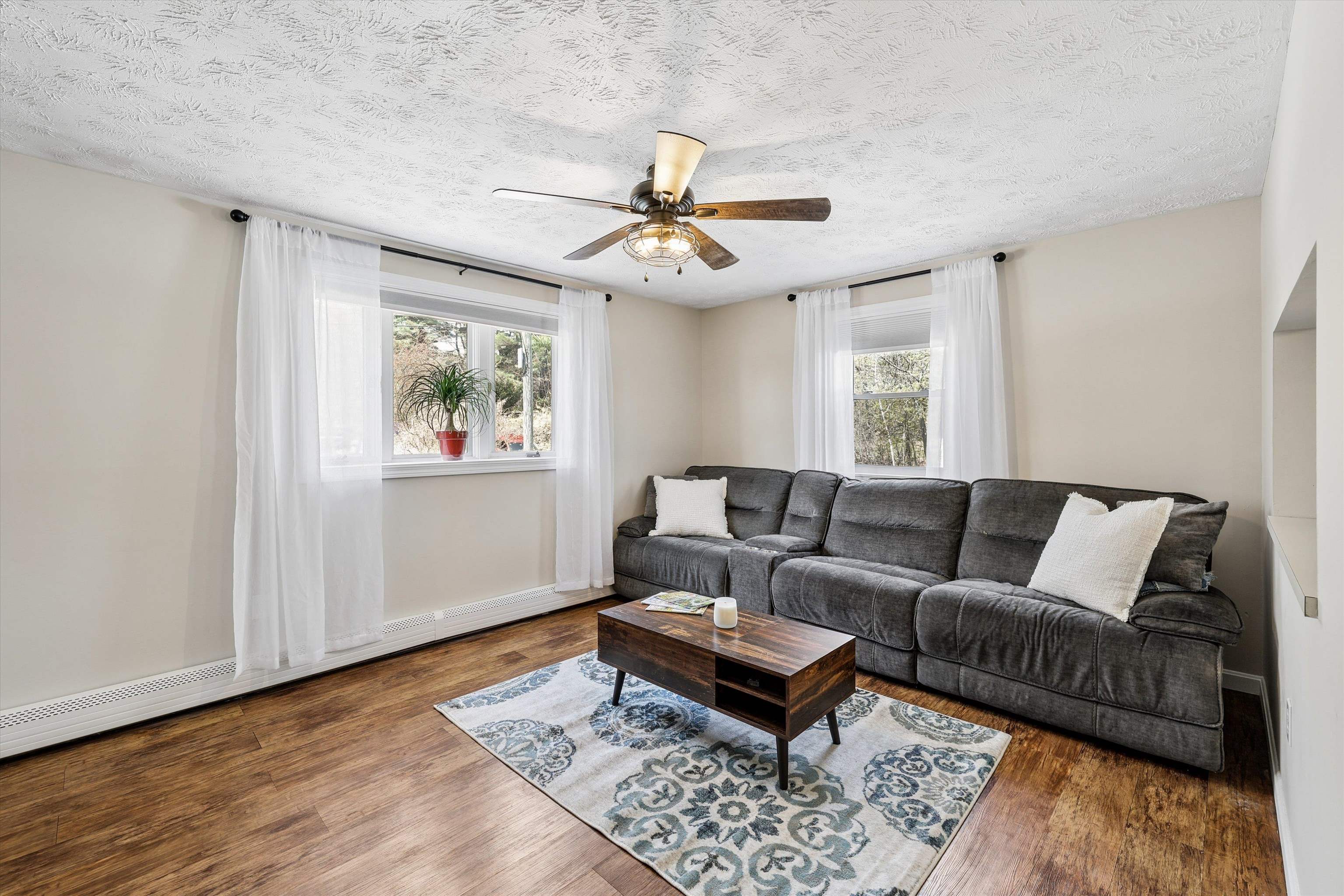 239 Wells St, Manchester, NH 03104