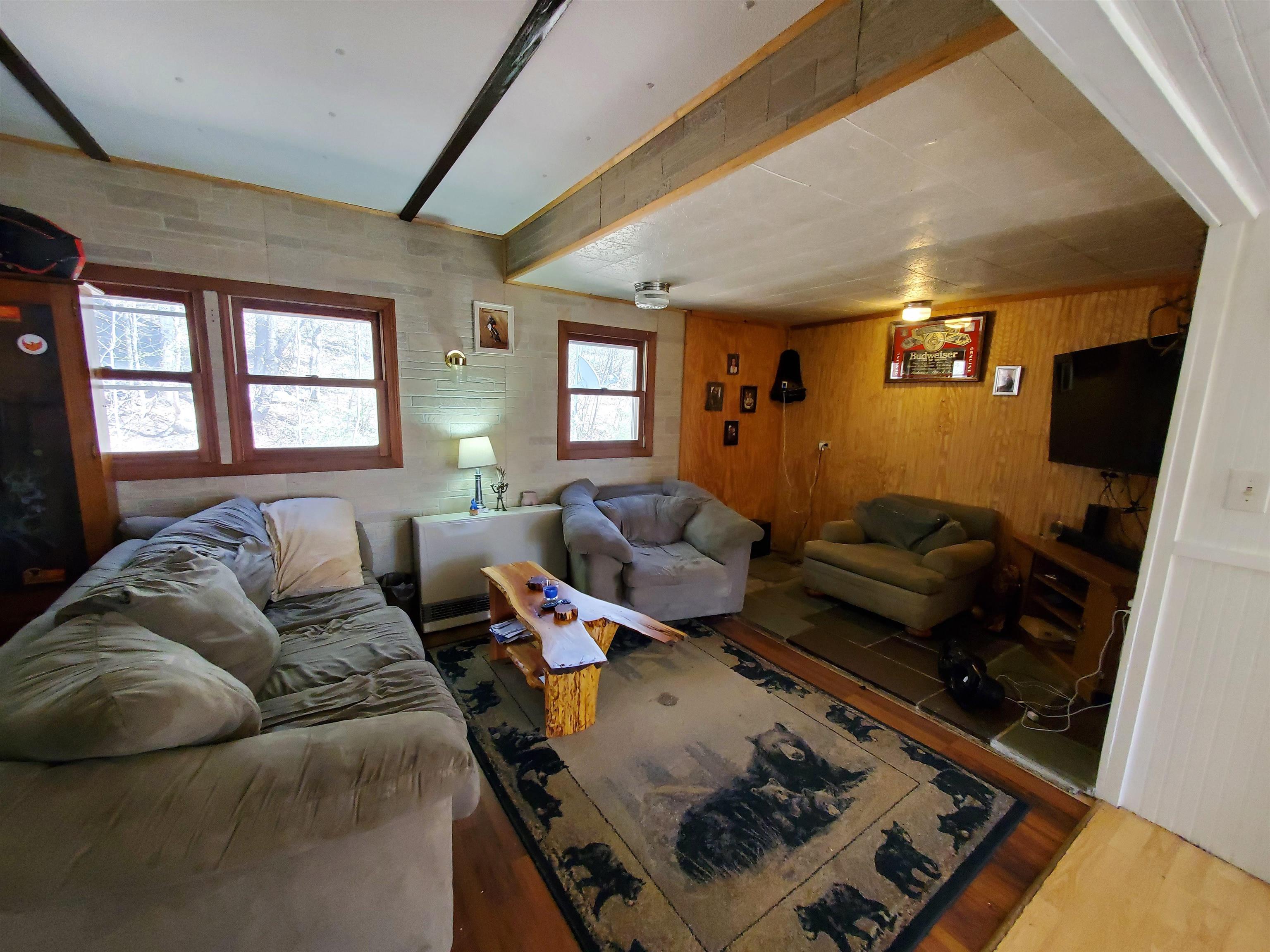 557 Fernwood Farms Rd, Canaan, NH 03741