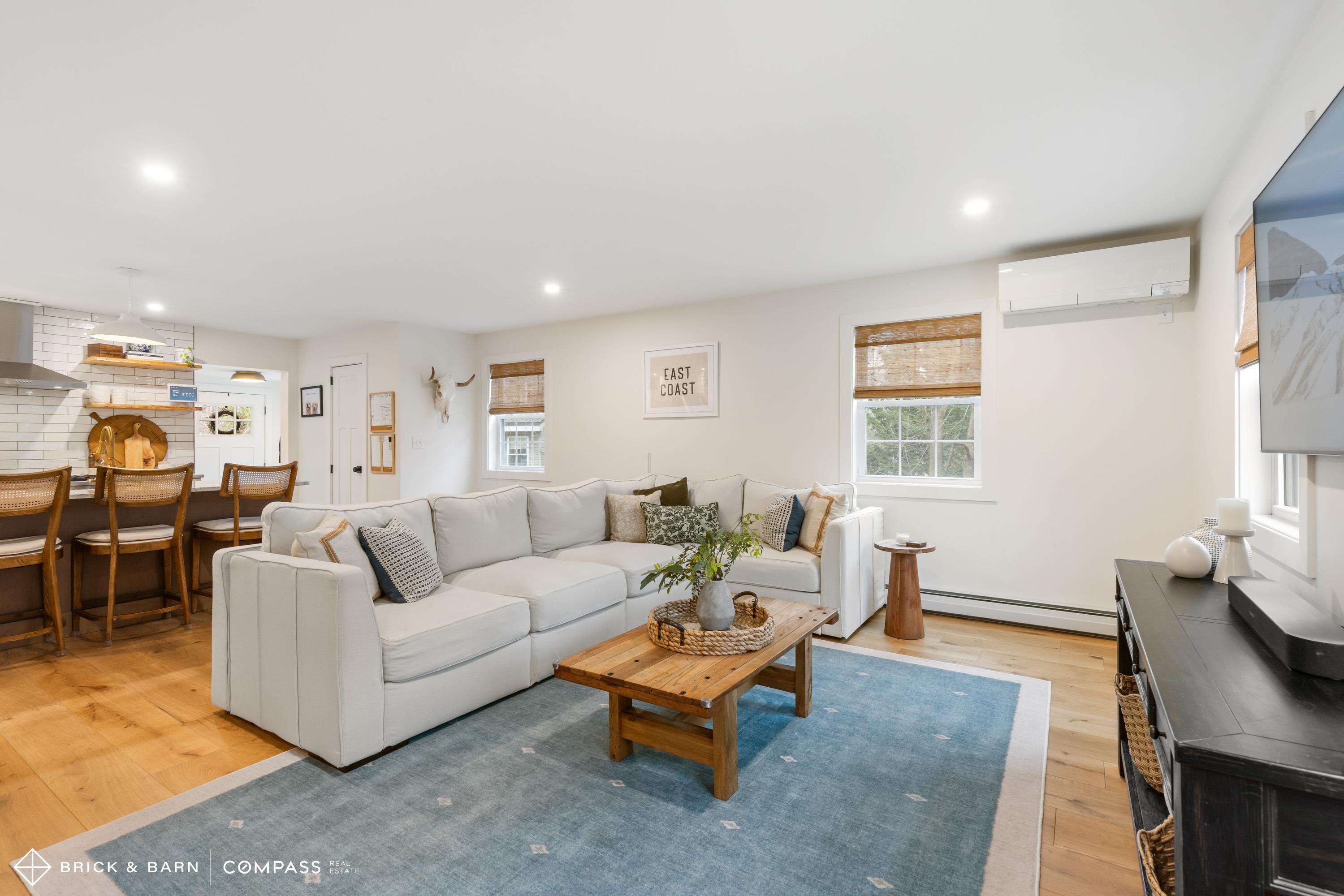 72 Woodbury Ave, Portsmouth, NH 03801