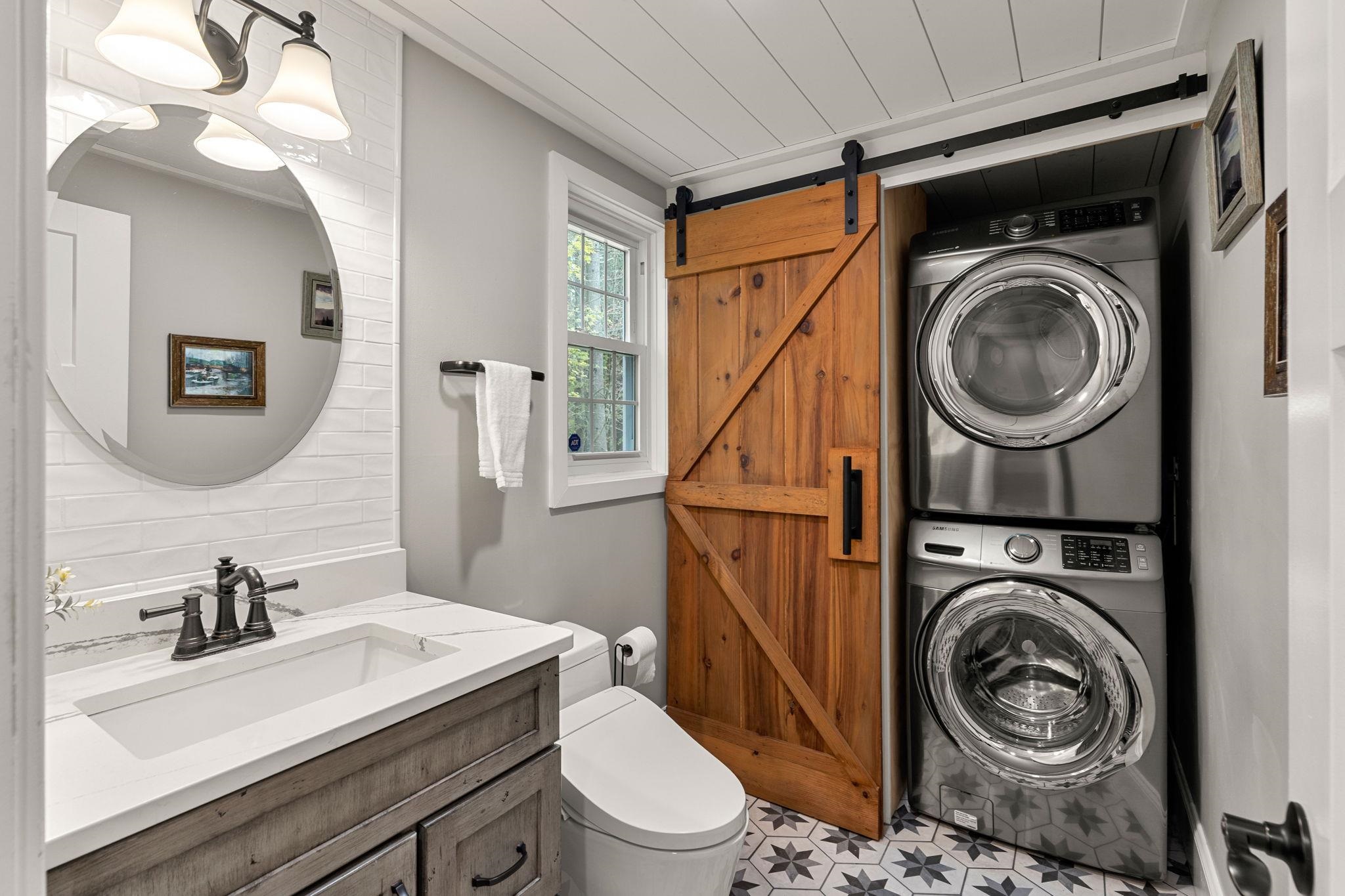 32 Morrison Rd, Windham, NH 03087