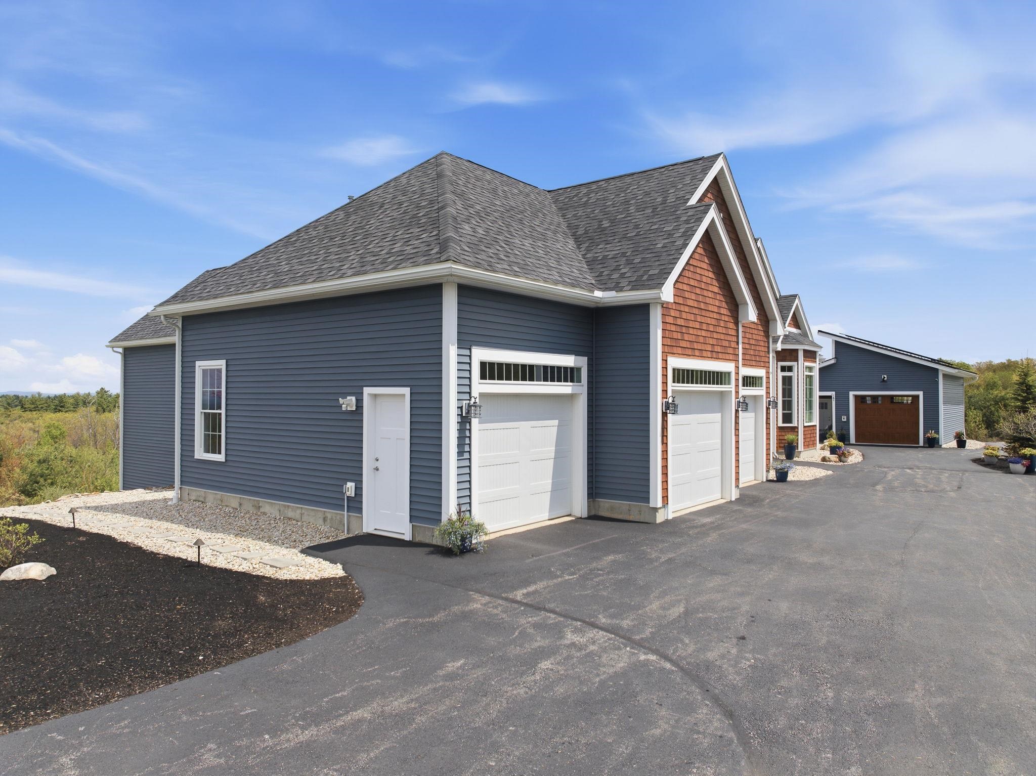 20 Pinnacle Ln, Bow, NH 03304