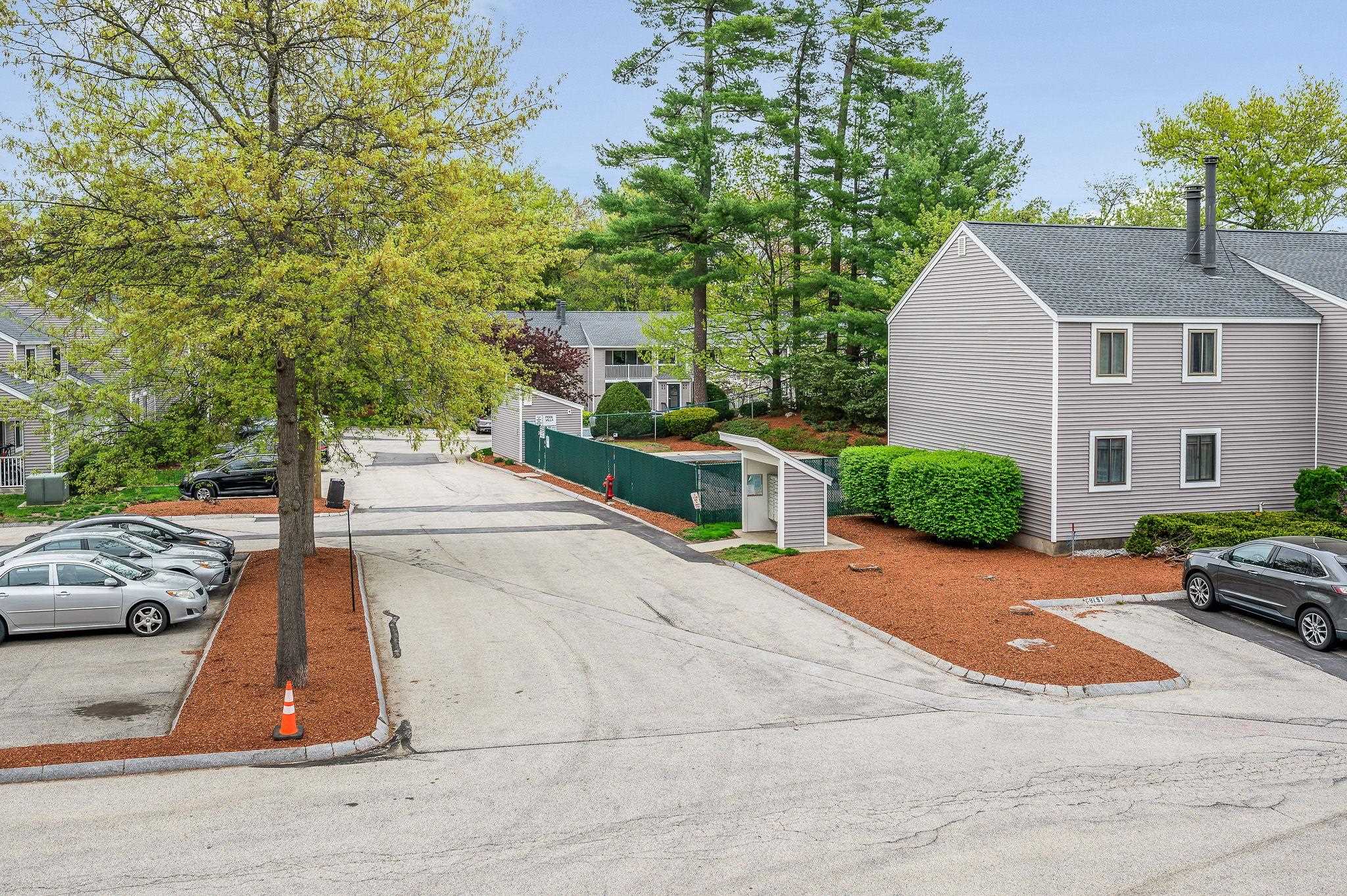 3 Snow Cir, Nashua, NH 03062