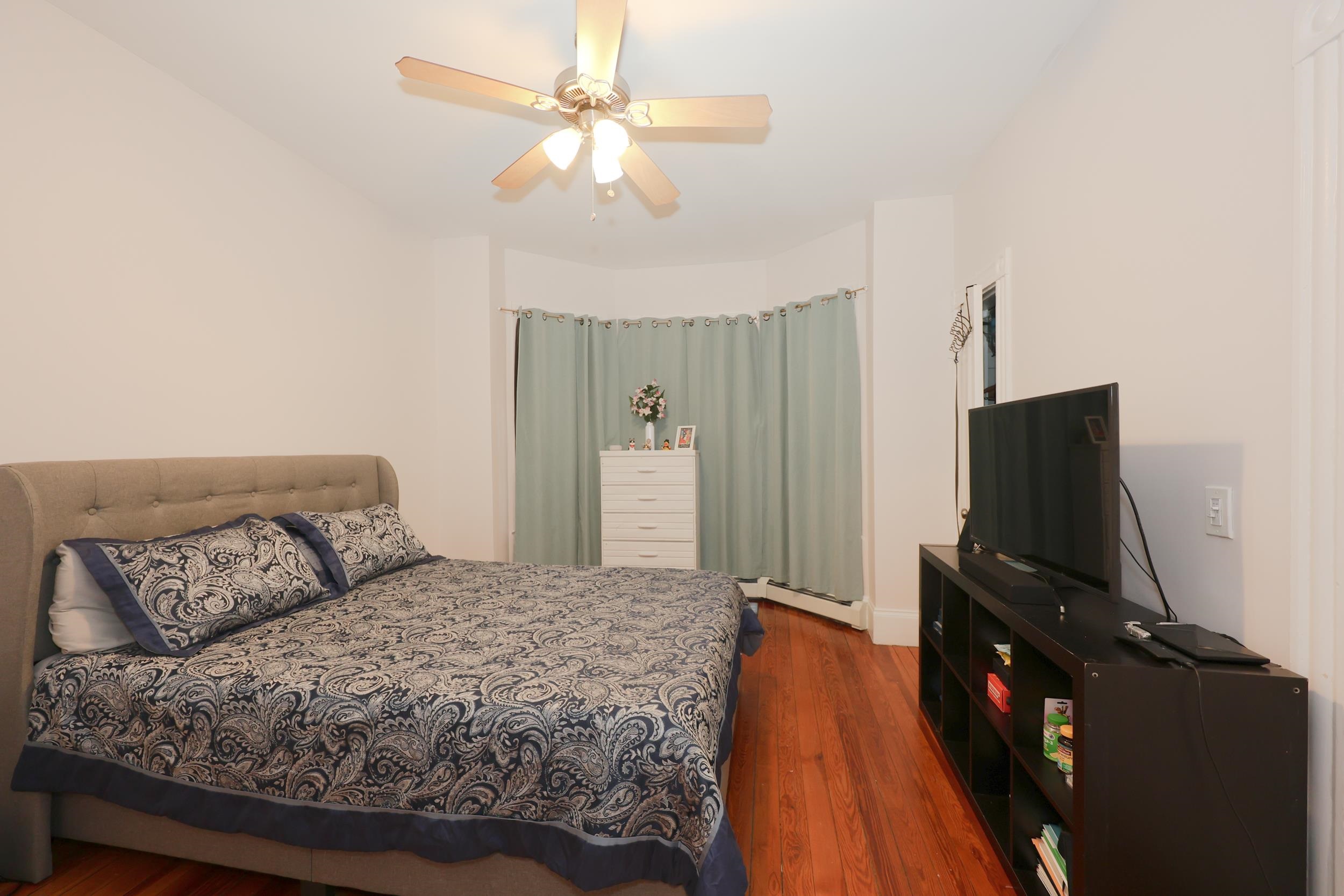 Picture 11