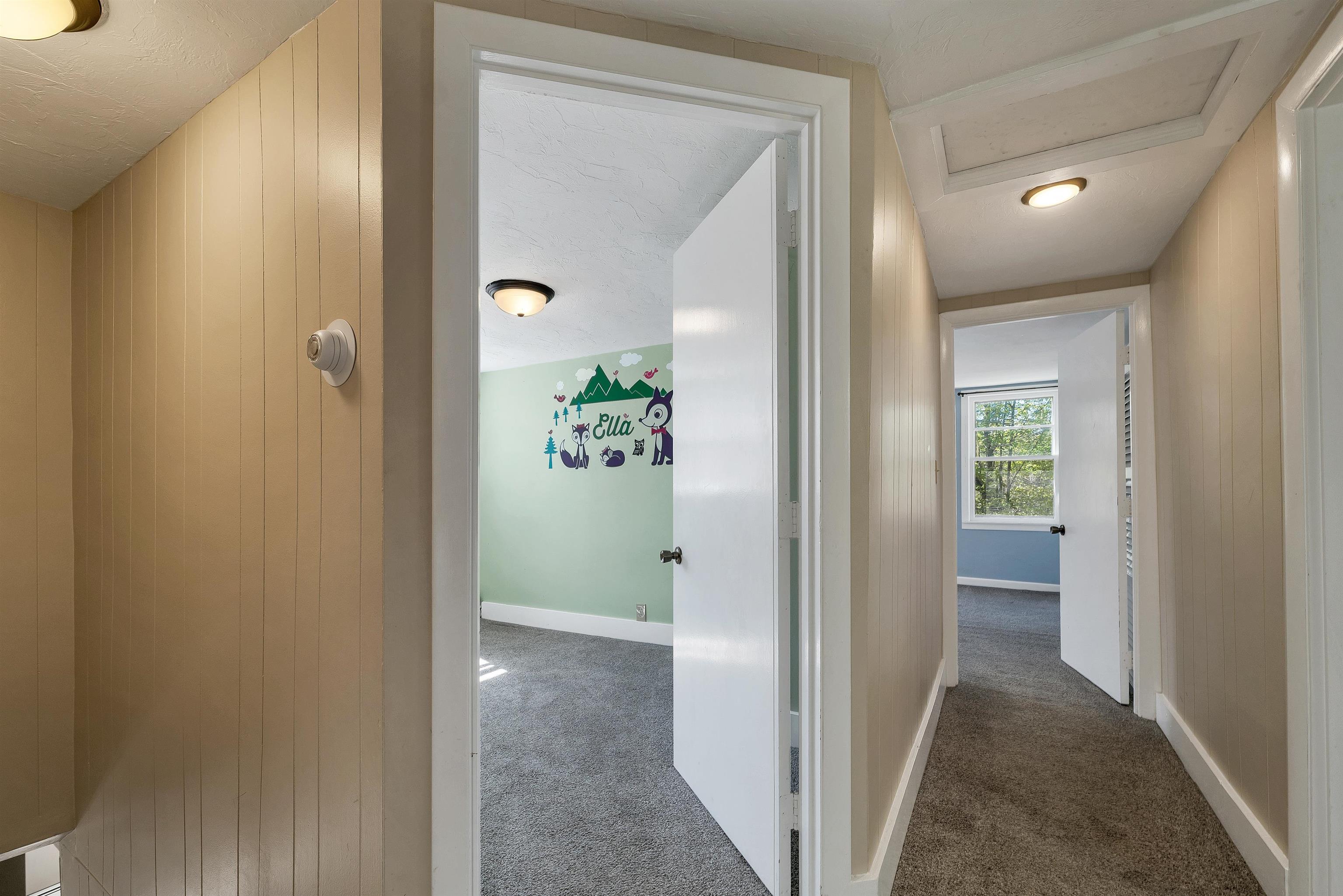 546 White Oaks Rd, Laconia, NH 03246