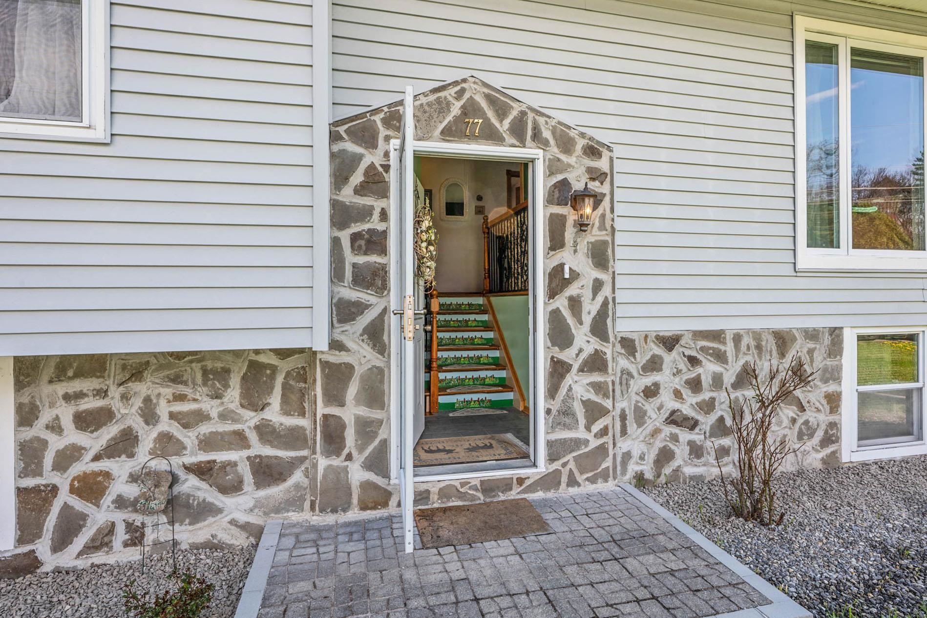 77 Butternut Dr, Keene, NH 03431