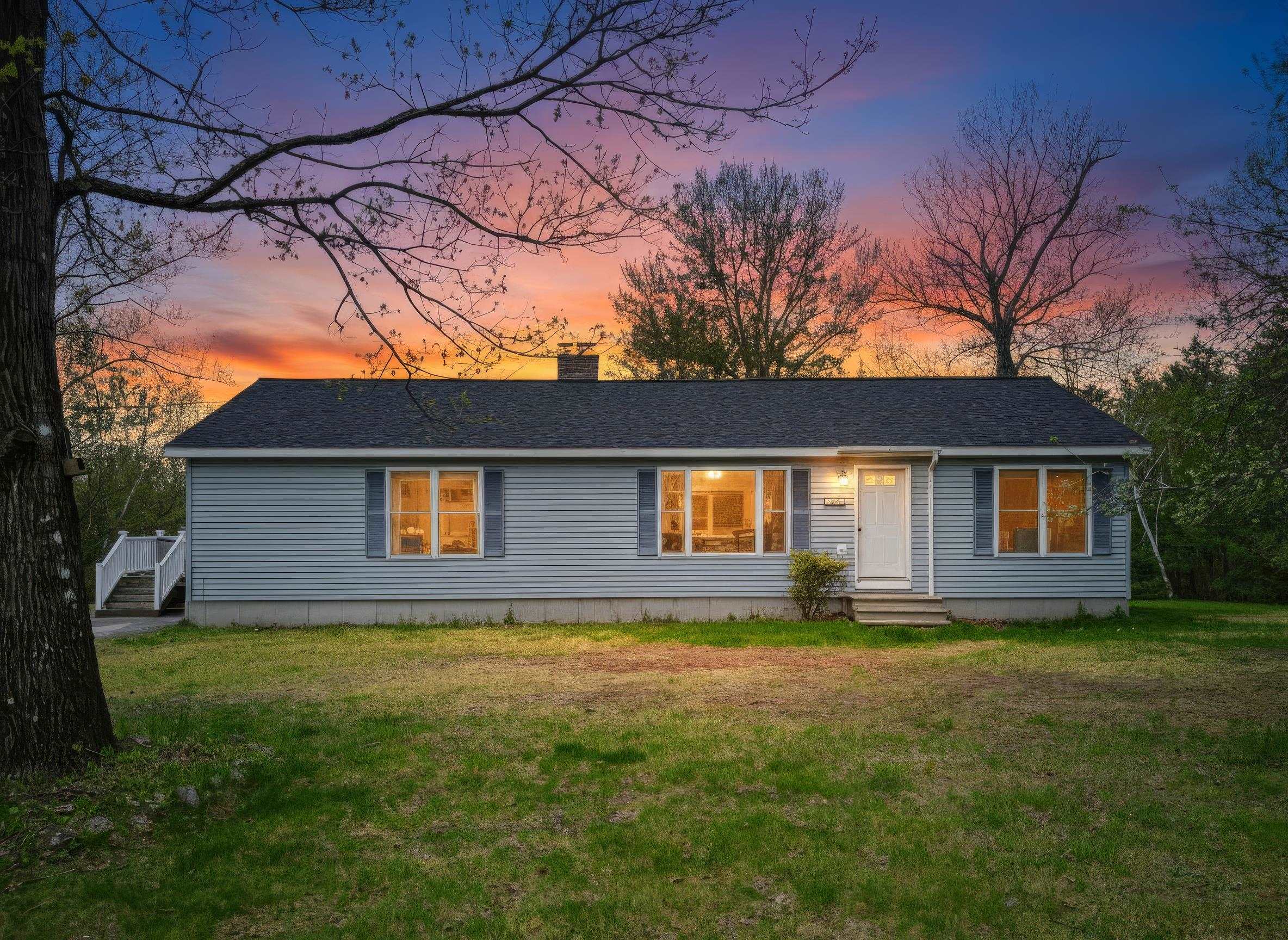 51 Hejo Rd, Weare, NH 03281