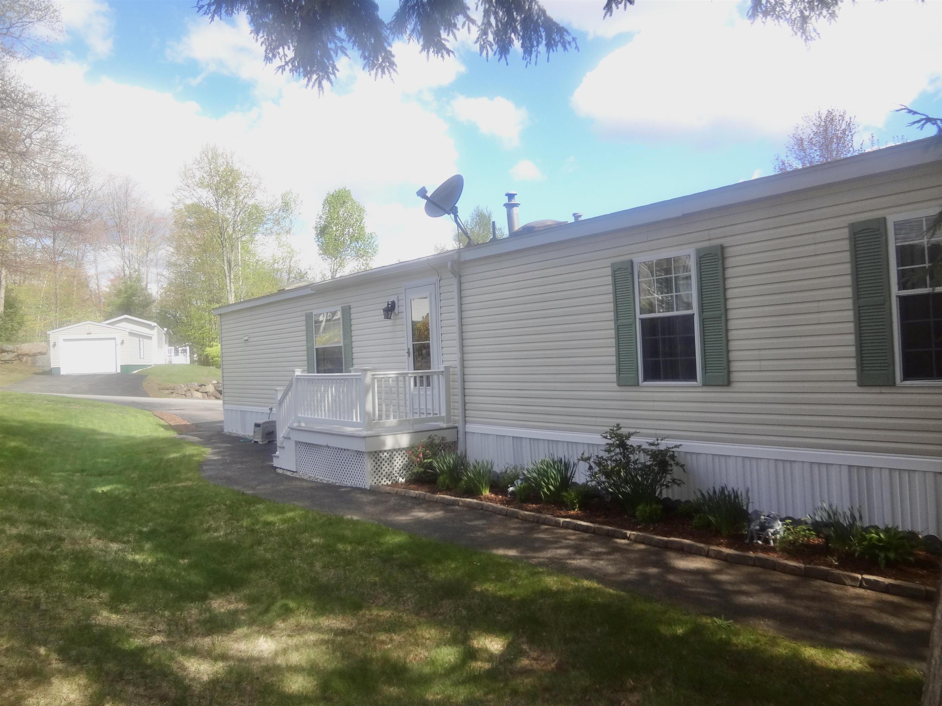302 Darby Dr, Laconia, NH 03249