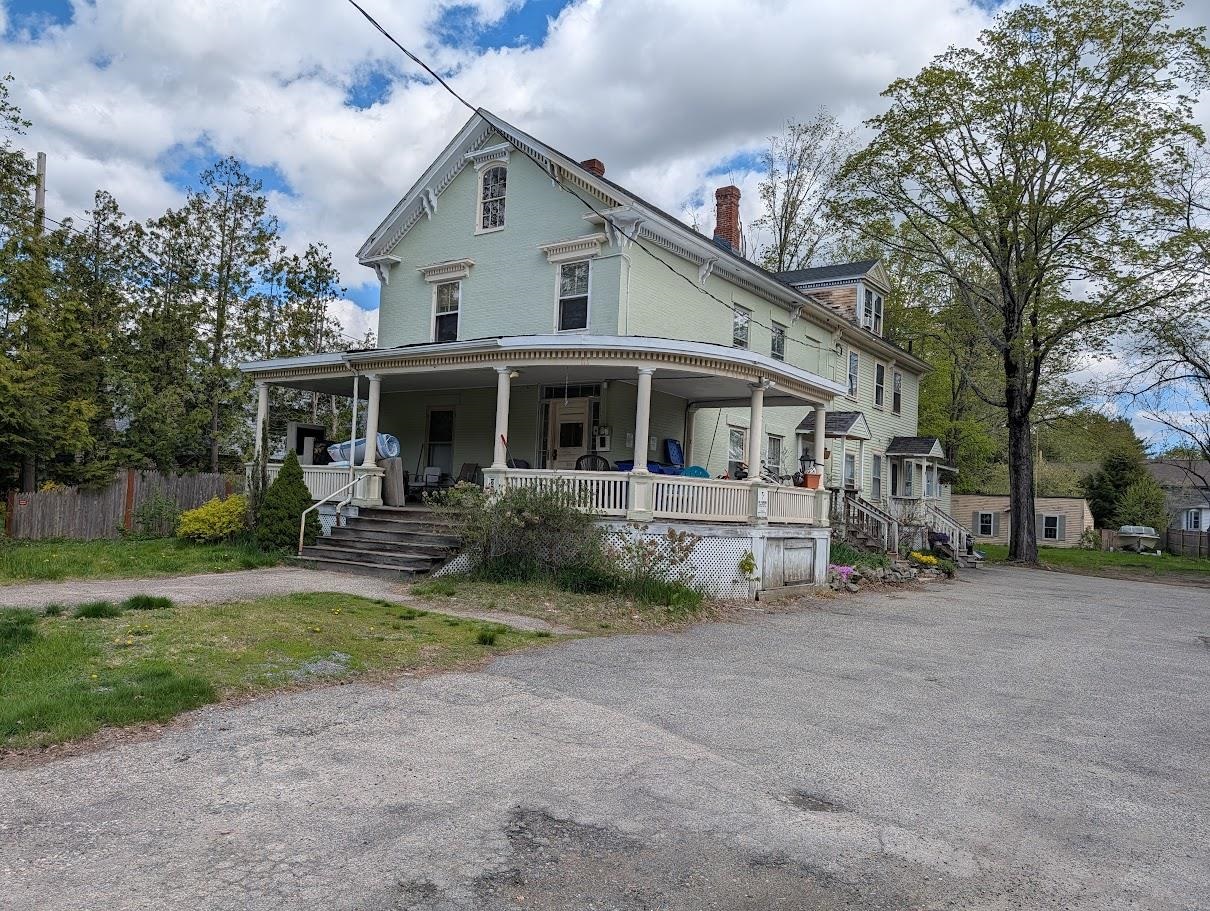 22 Pine St, Exeter, NH 03833