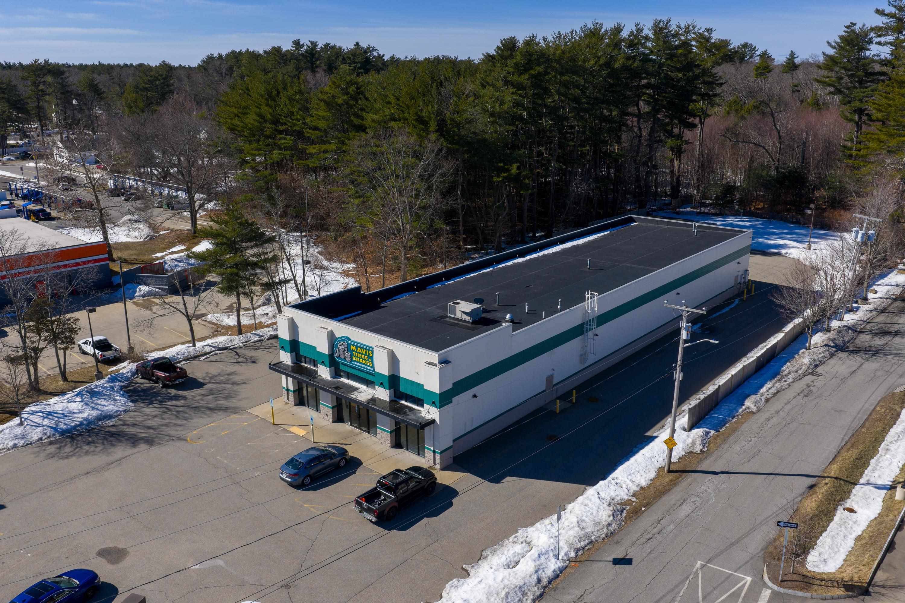 537 Lafayette Rd, Seabrook, NH 03874