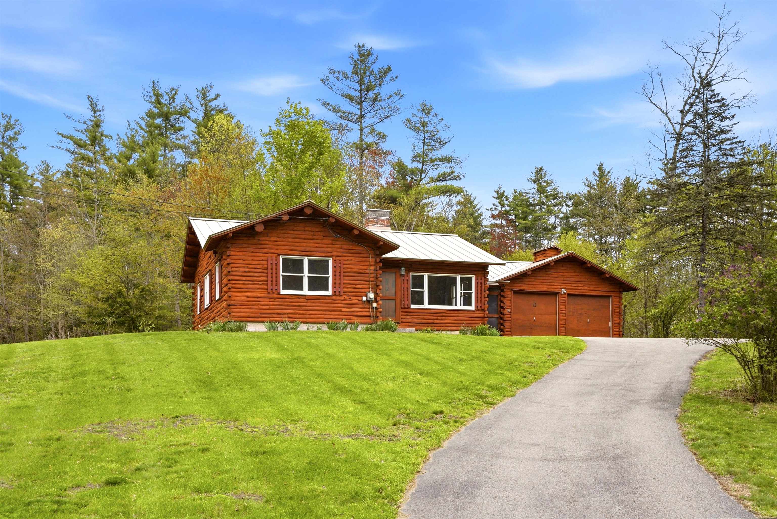 52 Nevins Rd, Hollis, NH 03049