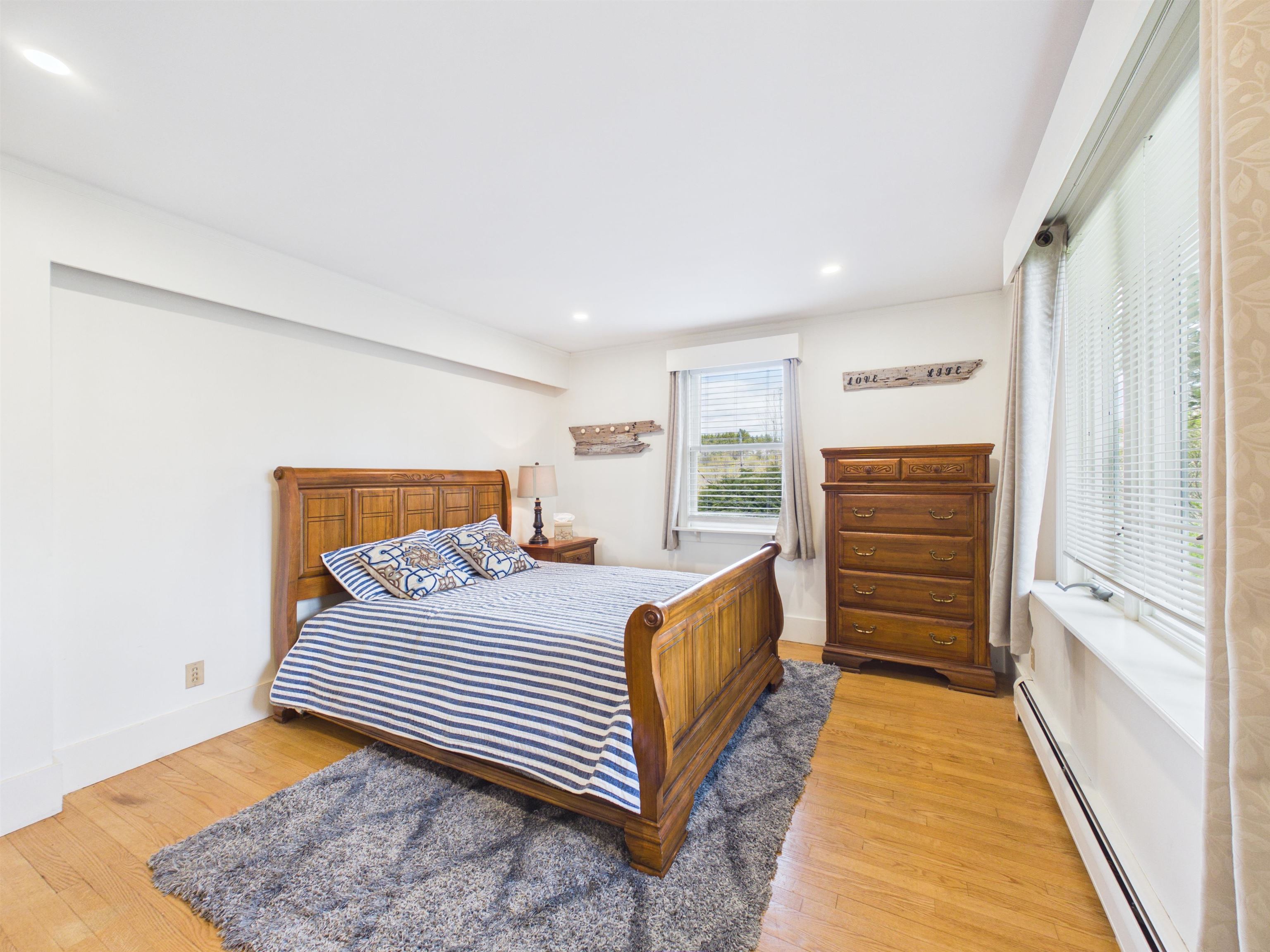 118 Hurricane Rd, Keene, NH 03431