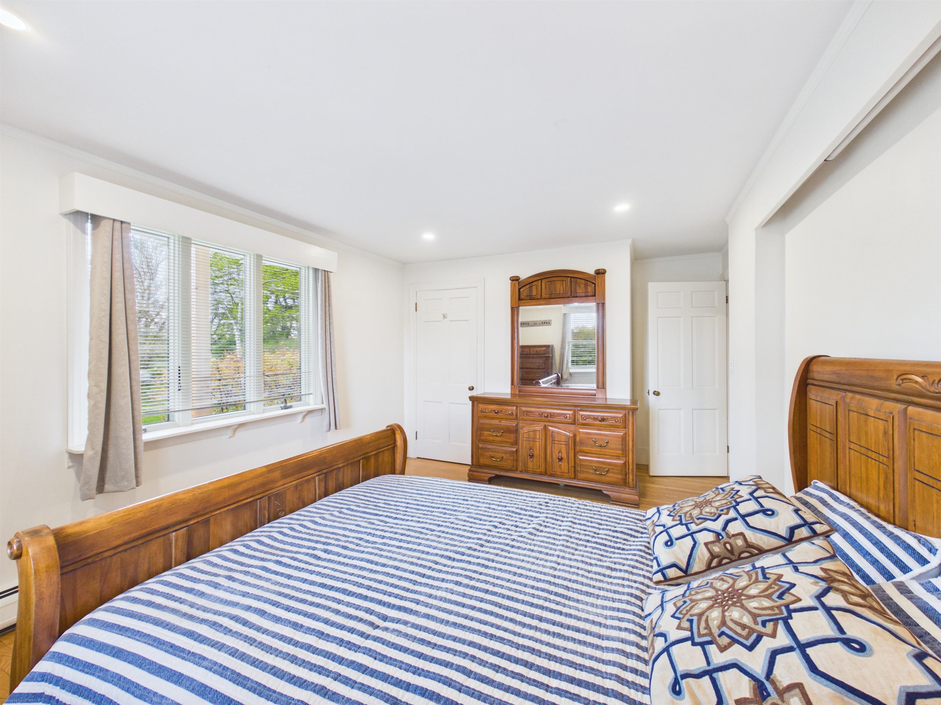 118 Hurricane Rd, Keene, NH 03431