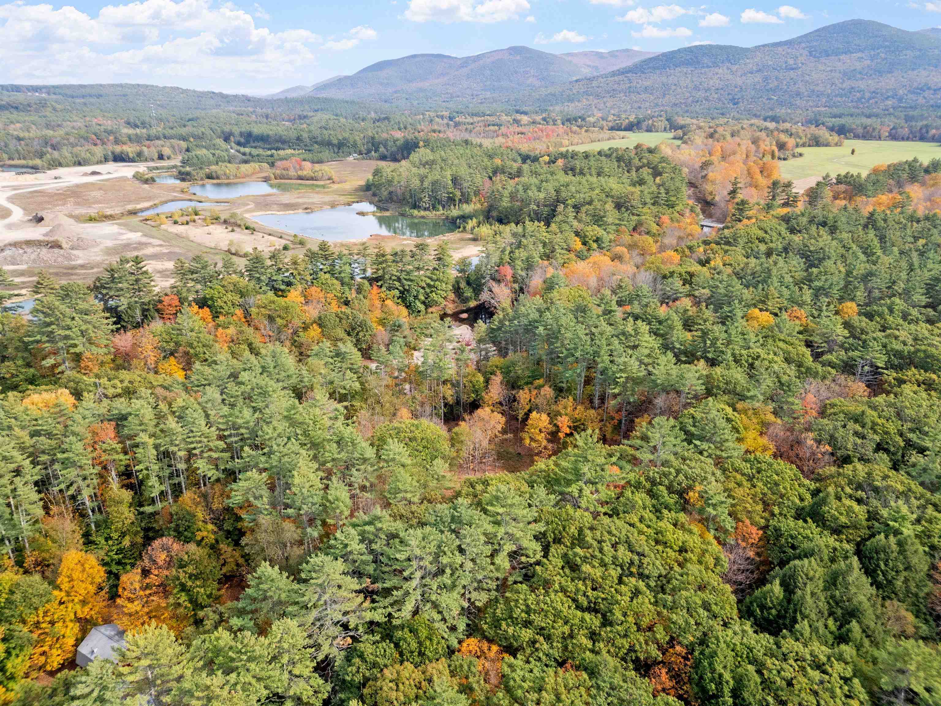 41 Foss Flats Rd, Sandwich, NH 03259