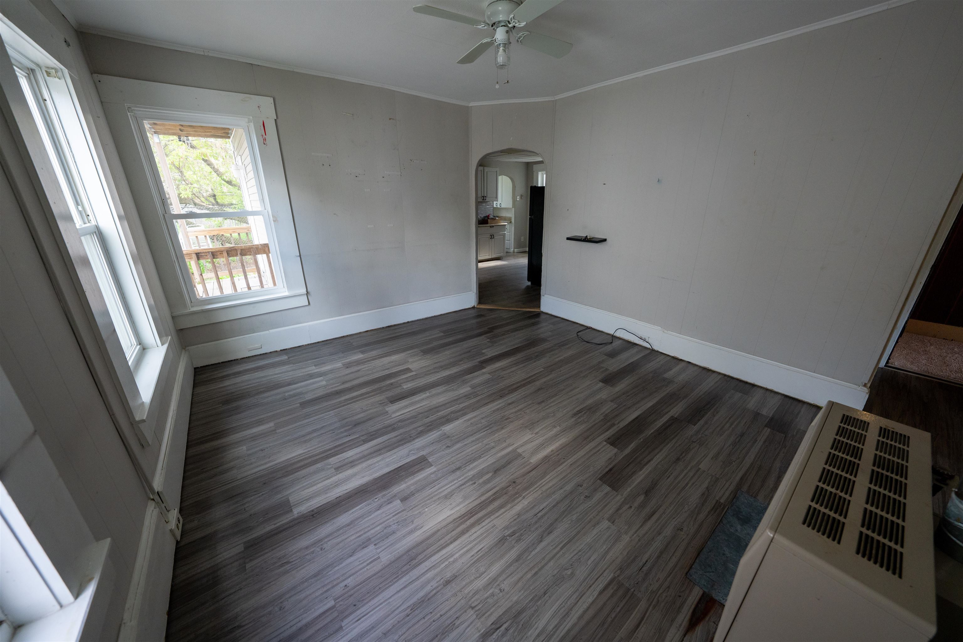 285 E High St, Manchester, NH 03104