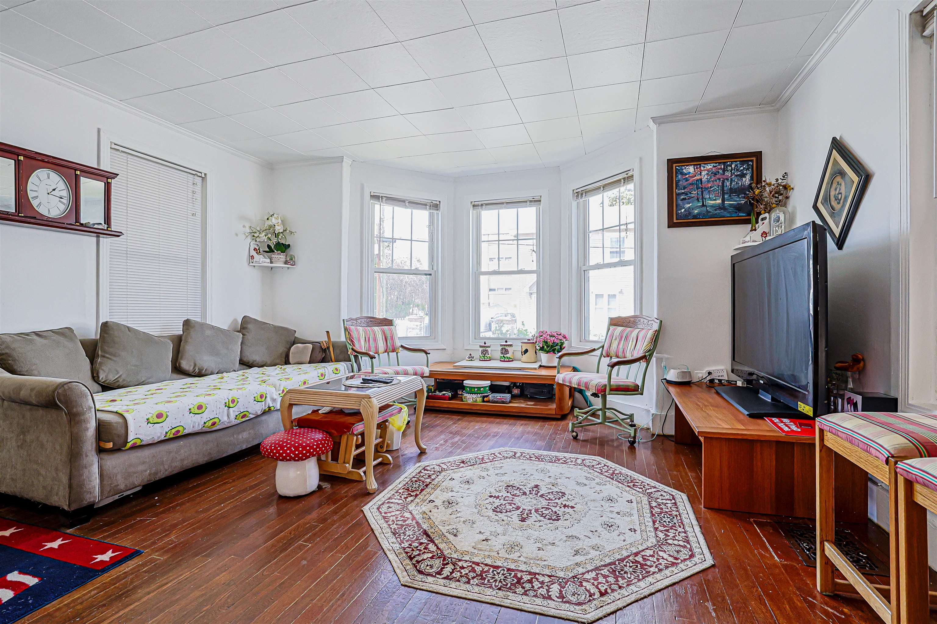 15 Harvard St, Nashua, NH 03060
