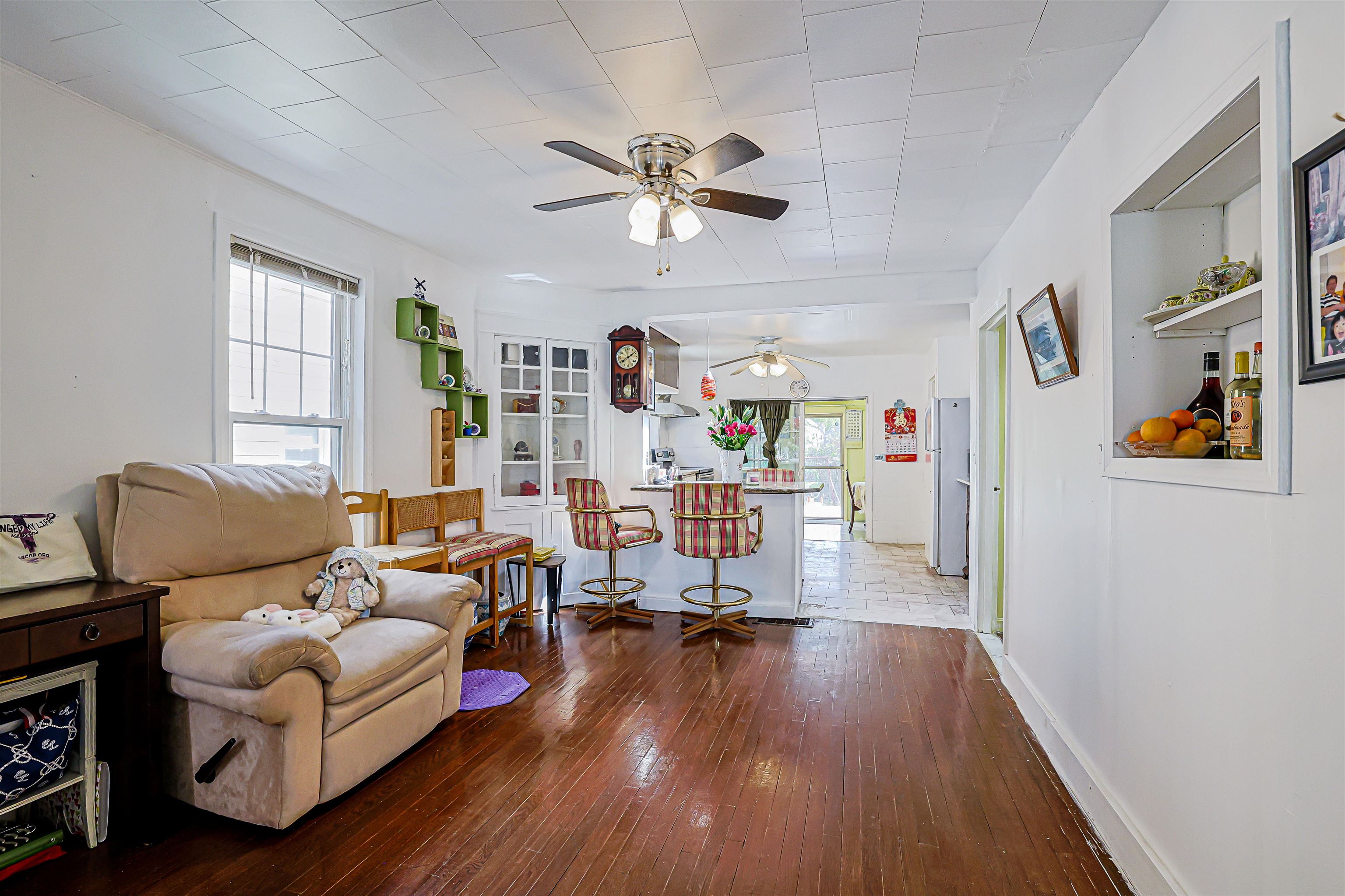 15 Harvard St, Nashua, NH 03060