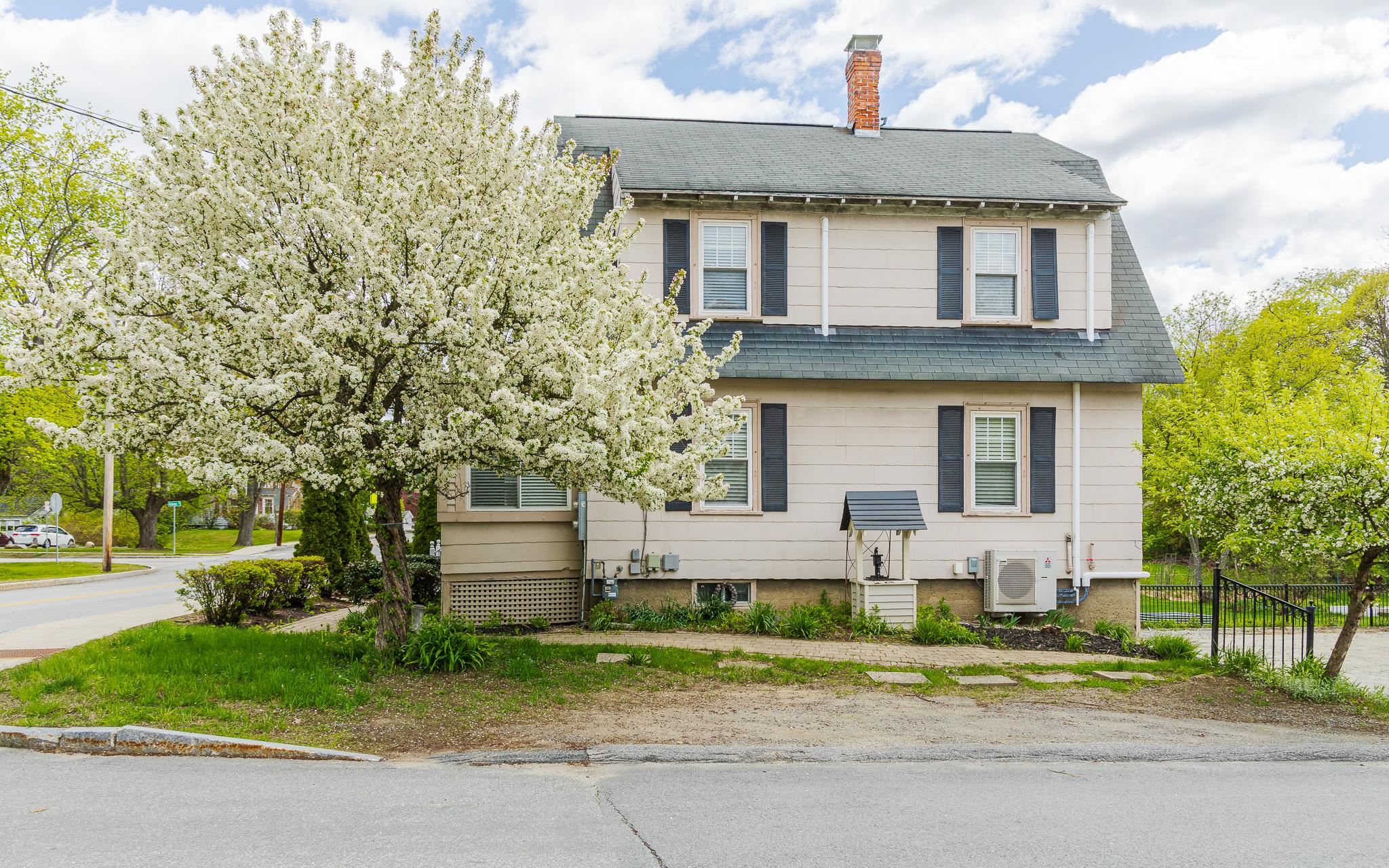 47 Baker St, Keene, NH 03431
