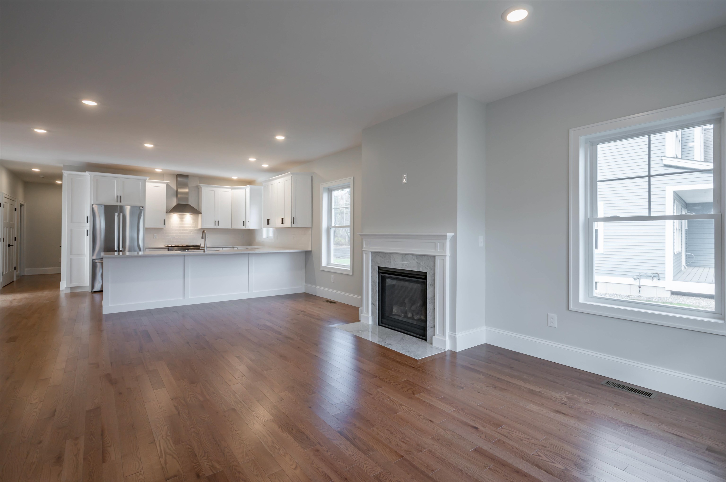 38 Wilderness Dr, Nashua, NH 03062