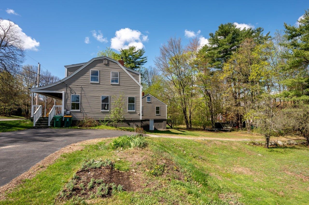 21 Dodge St, Rochester, NH 03867