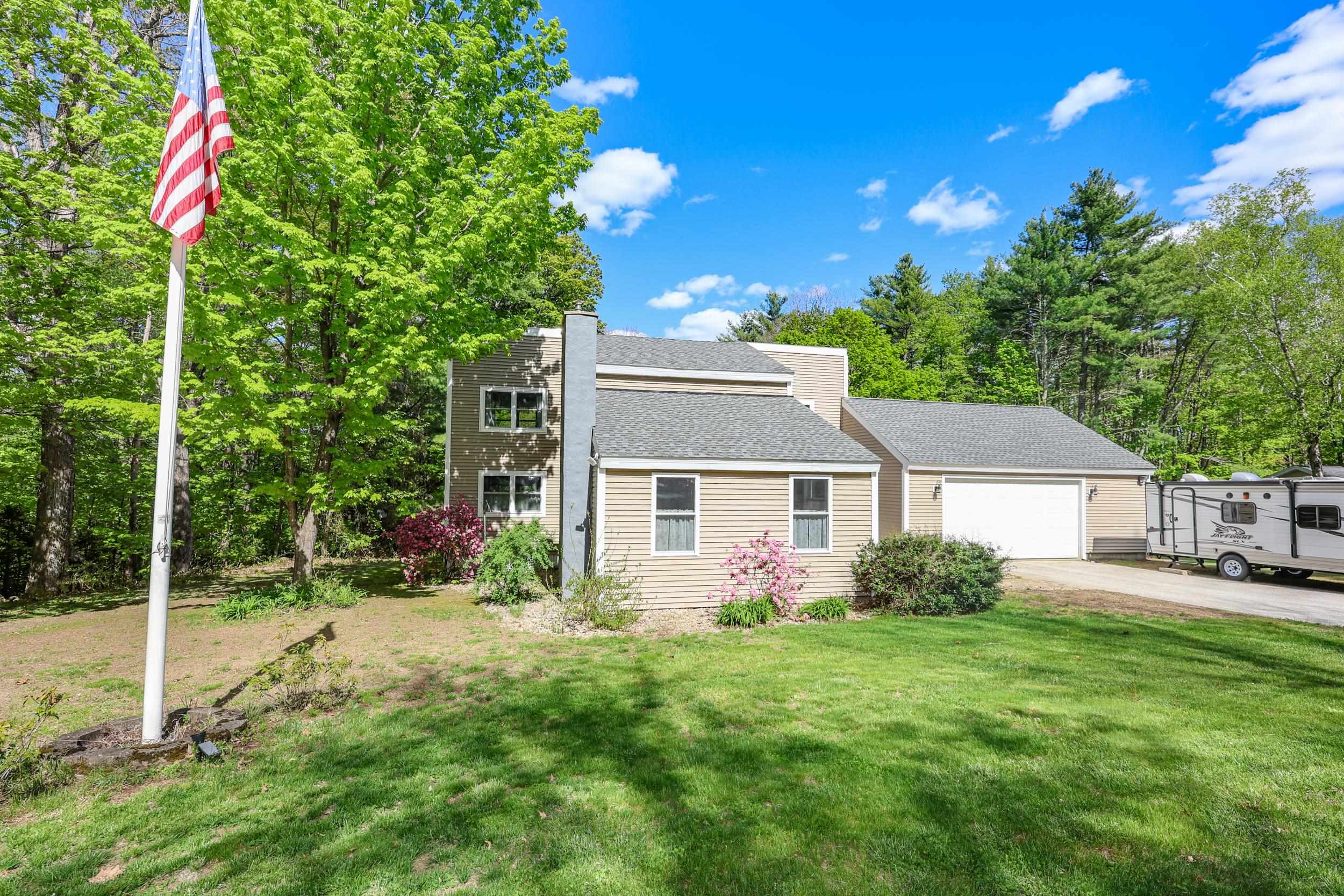 238 Whitten Rd, Milford, NH 03055