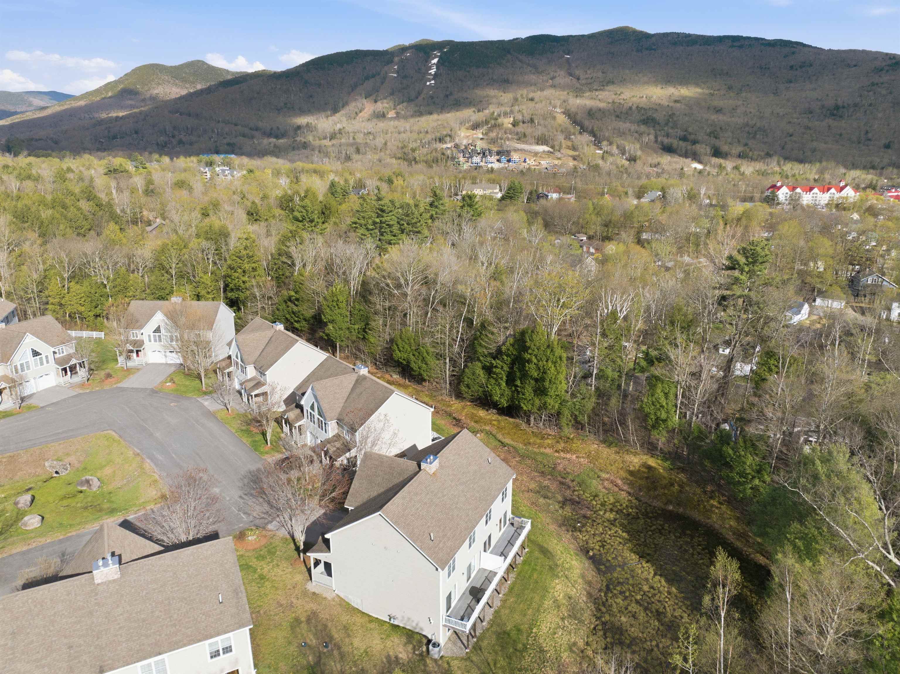 112 Woodland Loop, Lincoln, NH 03251