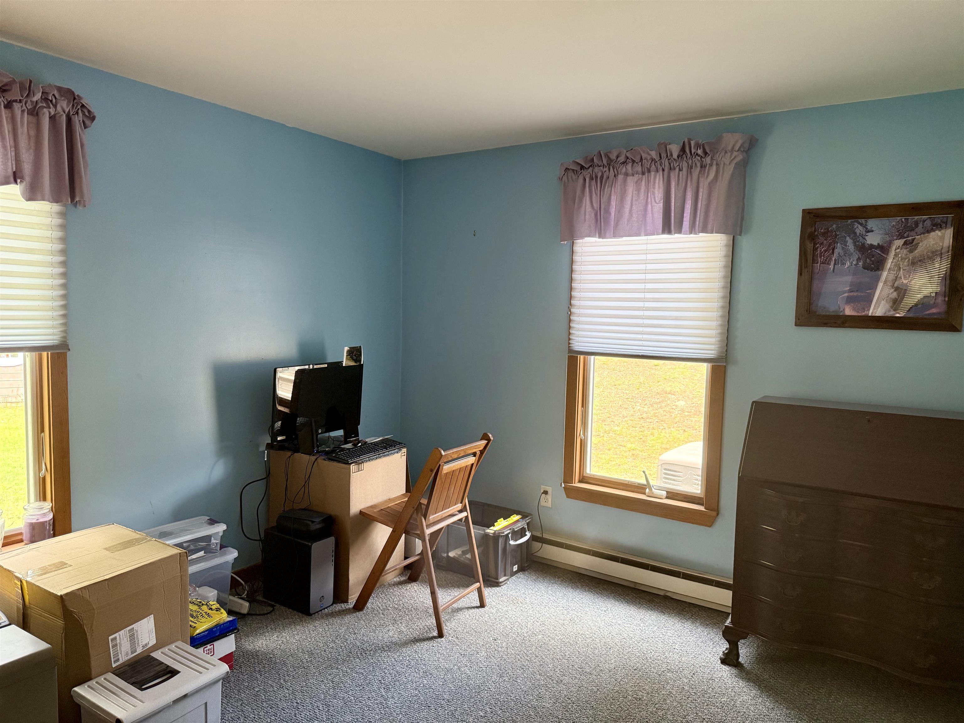Photo 15 of 27