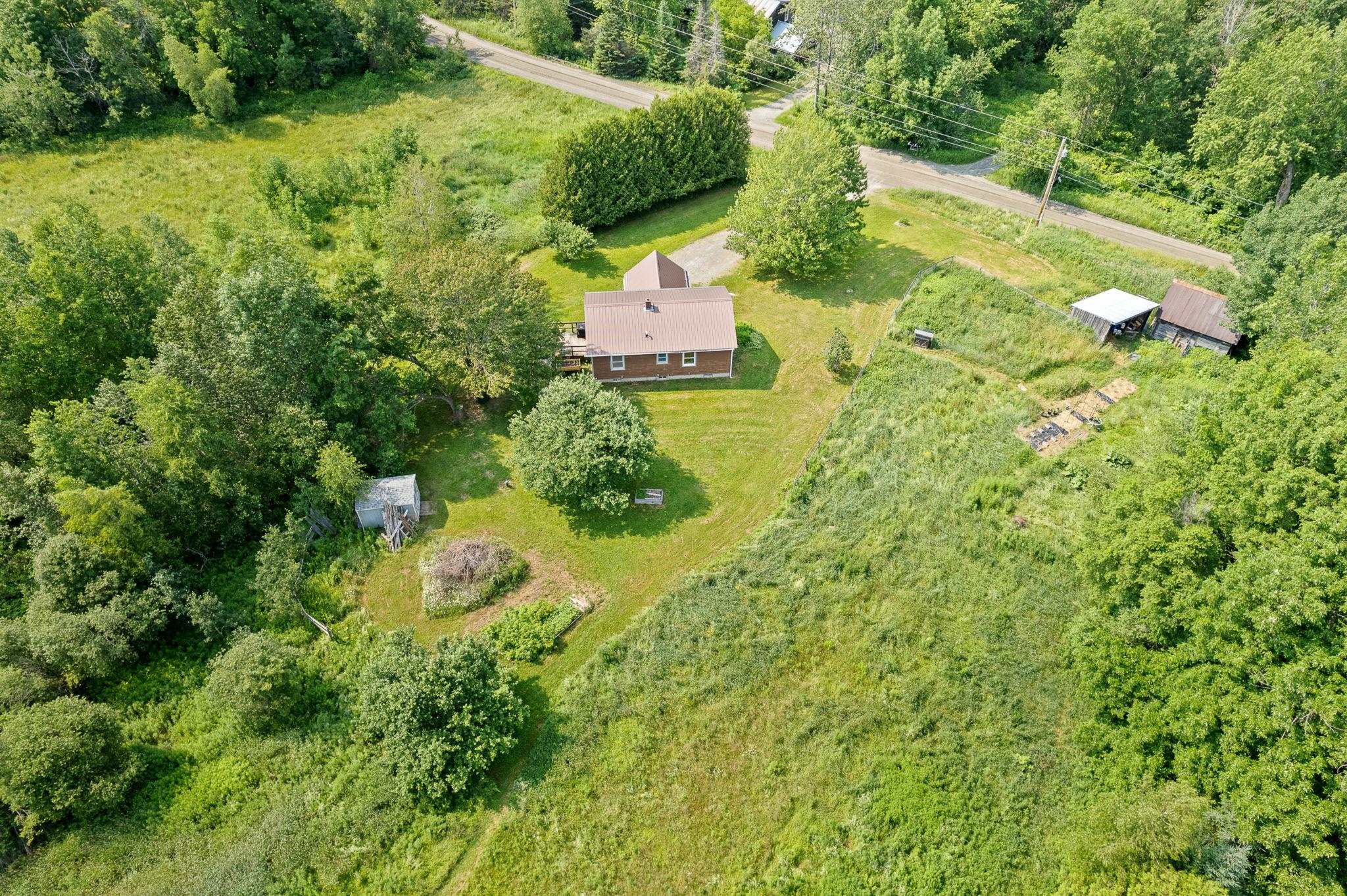 Amazing lot with mature apple trees and raspberry canes