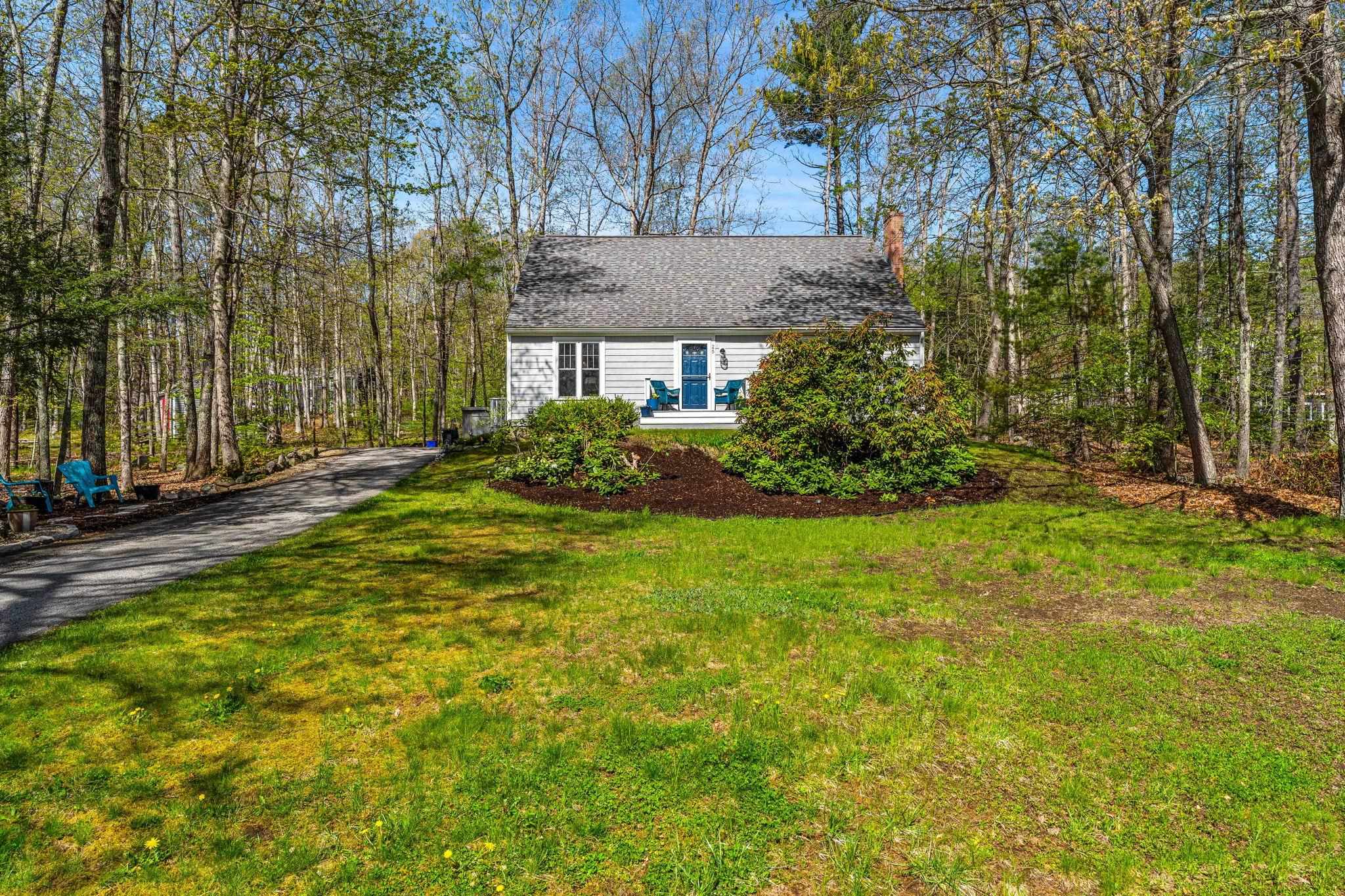 25 Great Hill Dr, Newmarket, NH 03857